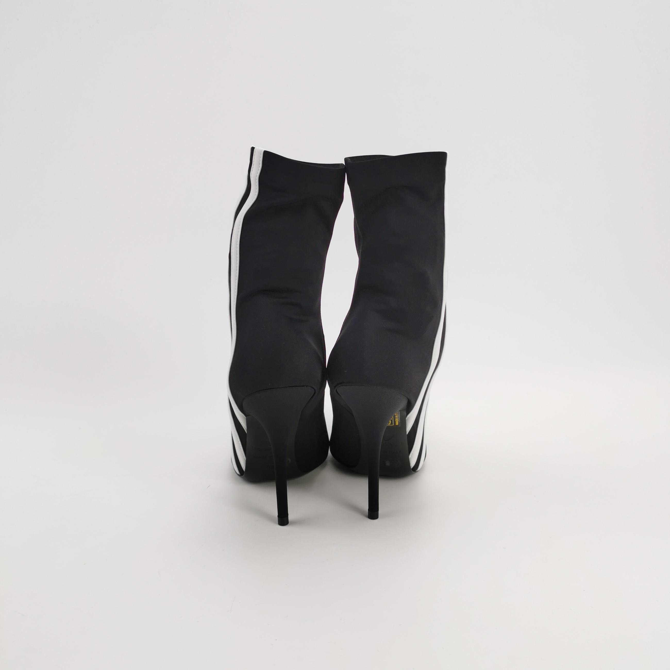 Balenciaga Balenciaga Women 6 Boots Size US 6 / IT 36 - 4 Thumbnail