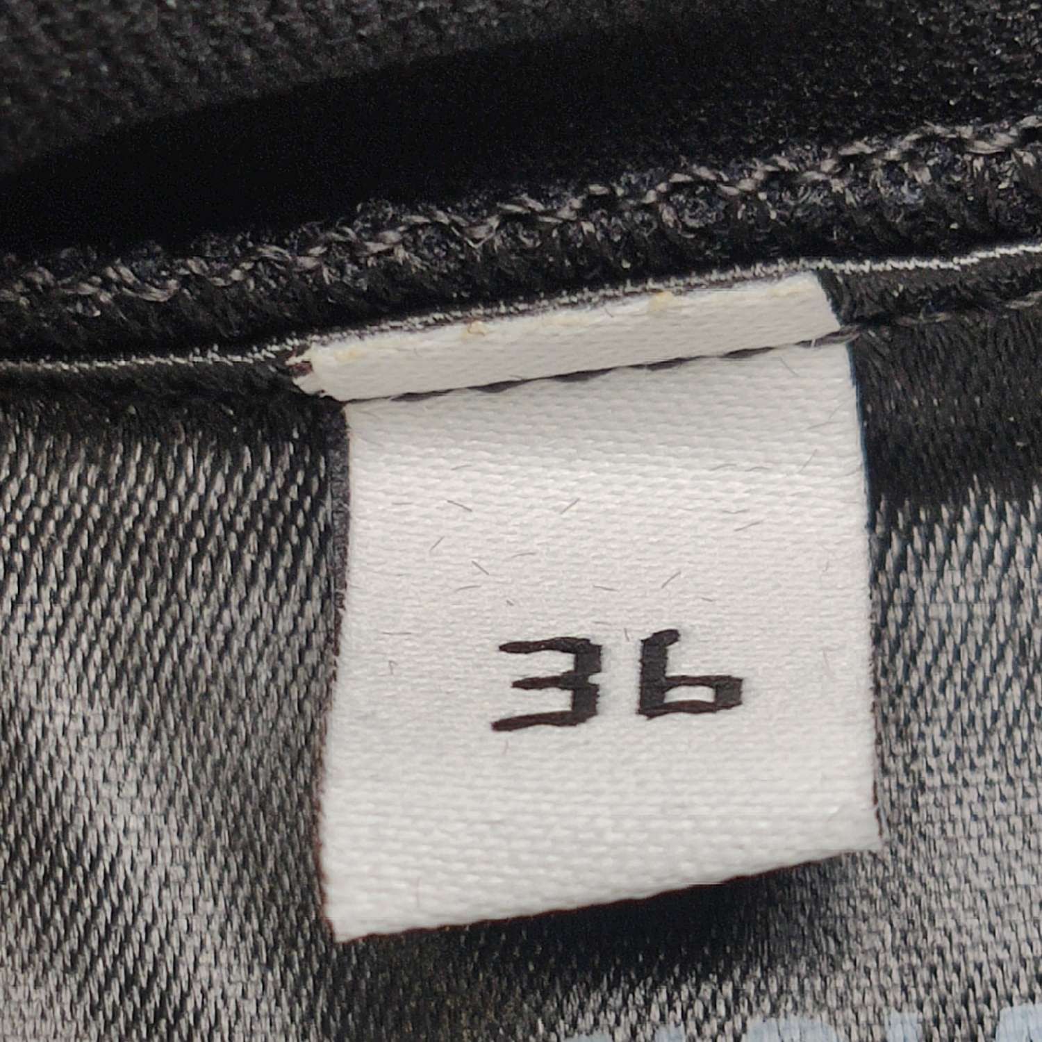 Balenciaga Balenciaga Women it_36 Short Sleeve Shirts Size XS / US 0-2 / IT 36-38 - 6 Thumbnail
