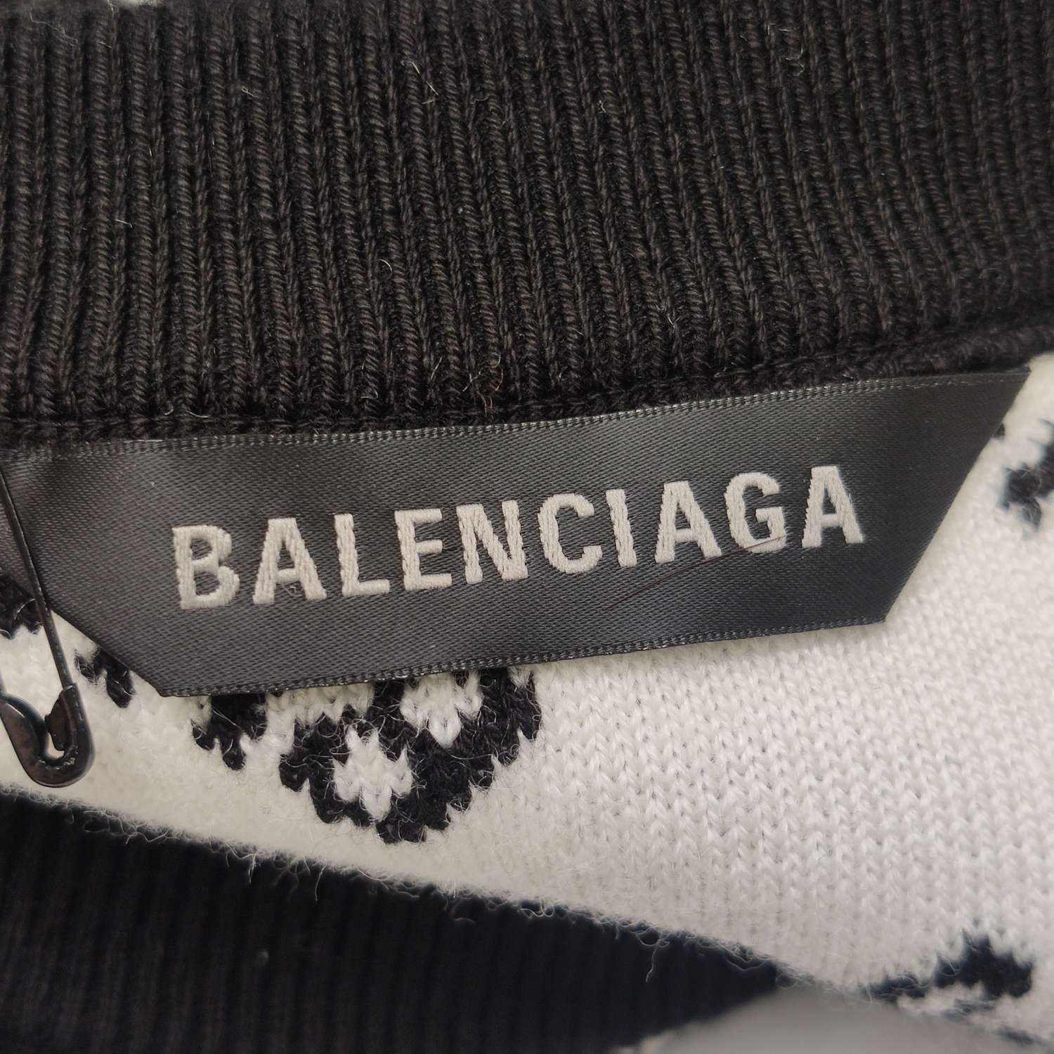 Balenciaga Balenciaga Women m Sweaters Size M / US 6-8 / IT 42-44 - 5 Thumbnail