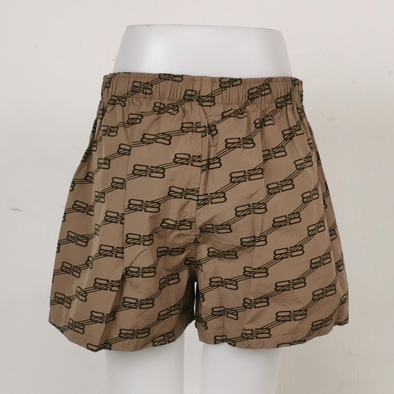 Balenciaga Balenciaga Women 36 Shorts Size 36" / US 14 / IT 50 - 2 Thumbnail