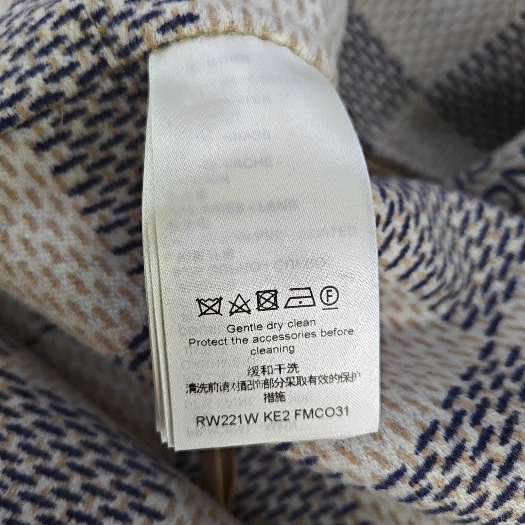 Louis Vuitton Louis Vuitton Wool Blend Checkered Coat Size 42 Size M / US 6-8 / IT 42-44 - 4 Thumbnail