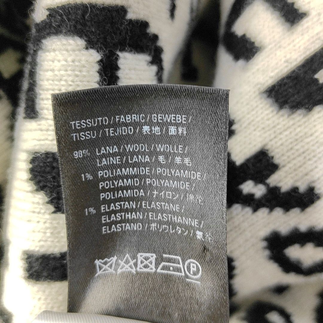 Balenciaga Balenciaga Allover Logo Sweater Size XS Size US XS / EU 42 / 0 - 3 Thumbnail