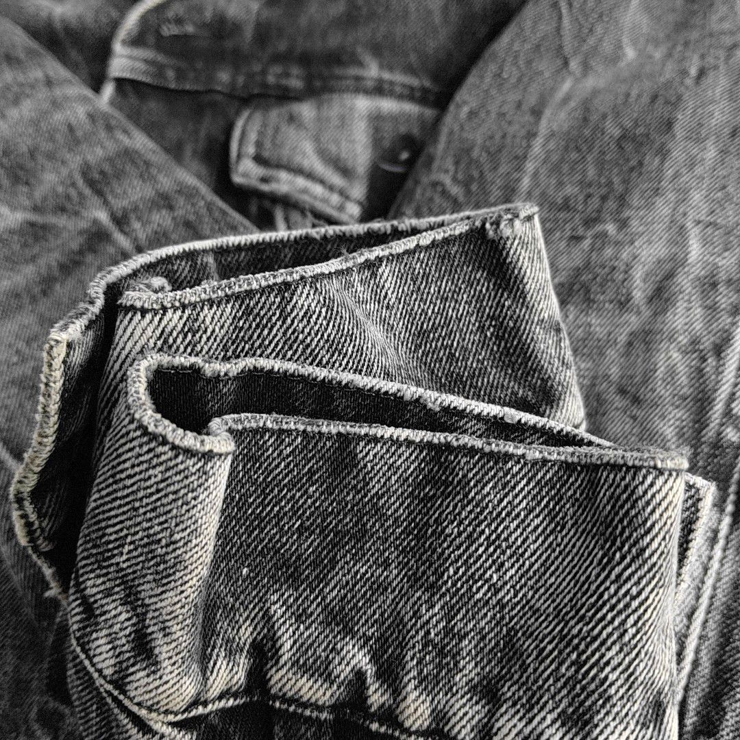 Balenciaga Balenciaga Washed Denim Jacket Size XS Size US S / EU 44-46 / 1 - 8 Thumbnail
