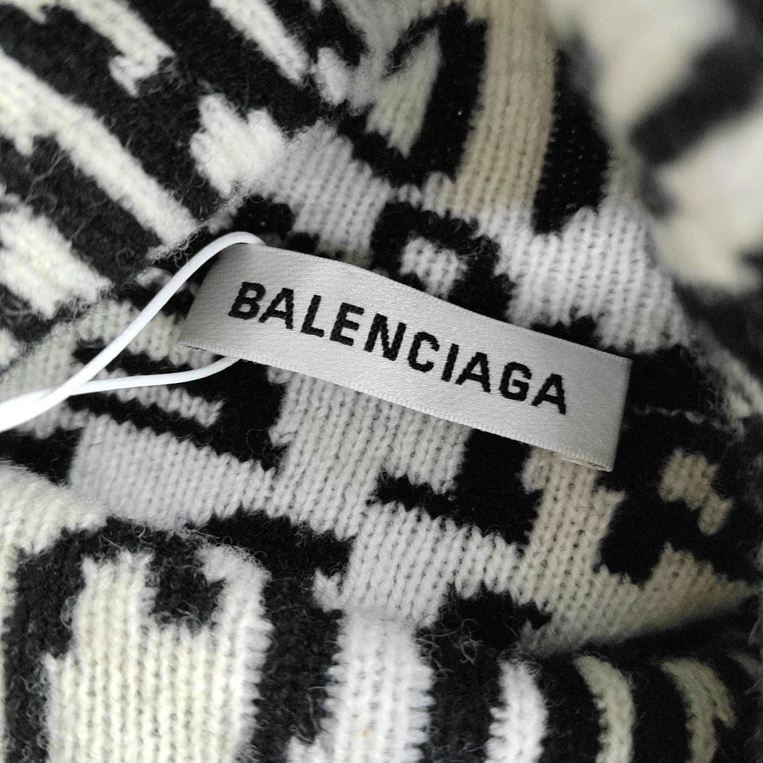 Balenciaga BALENCIAGA All-Over Logo Turtleneck Sweater Size XS Size US XS / EU 42 / 0 - 7 Thumbnail
