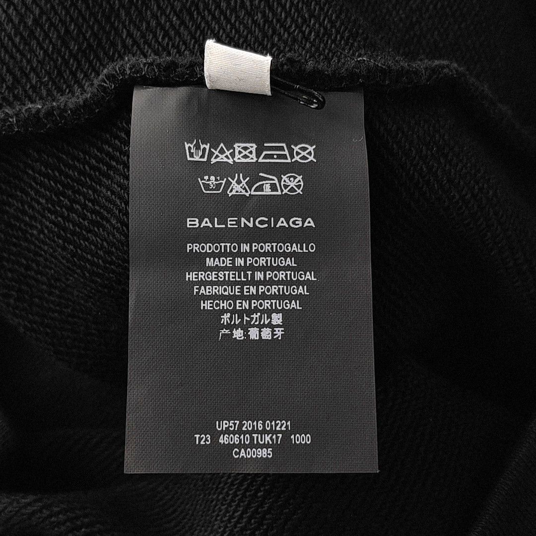 Balenciaga Balenciaga Paris Graphic Hoodie Size XS Size US XS / EU 42 / 0 - 4 Thumbnail