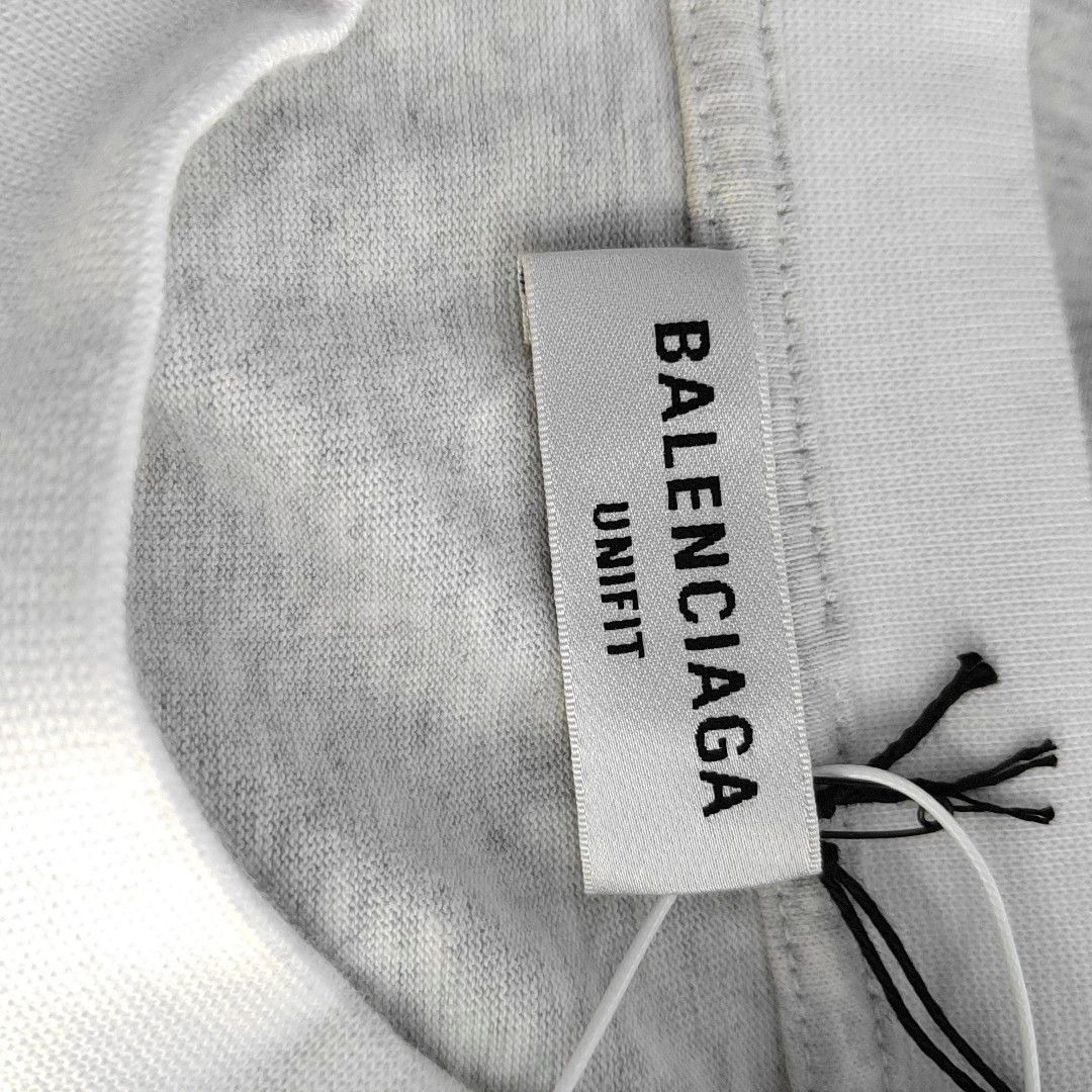 Balenciaga Balenciaga Logo Graphic T-Shirt Size XL Size US XL / EU 56 / 4 - 5 Thumbnail