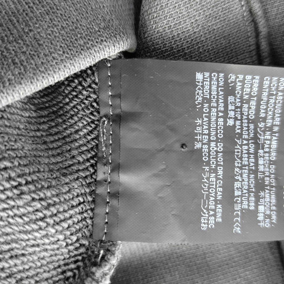 Balenciaga Balenciaga Graphic Print Hoodie Size S Size S / US 4 / IT 40 - 5 Thumbnail