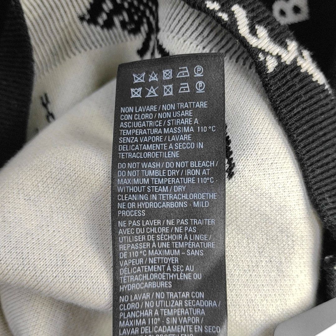 Balenciaga Balenciaga All-Over Logo Knit Sweater XS Size XS / US 0-2 / IT 36-38 - 4 Thumbnail