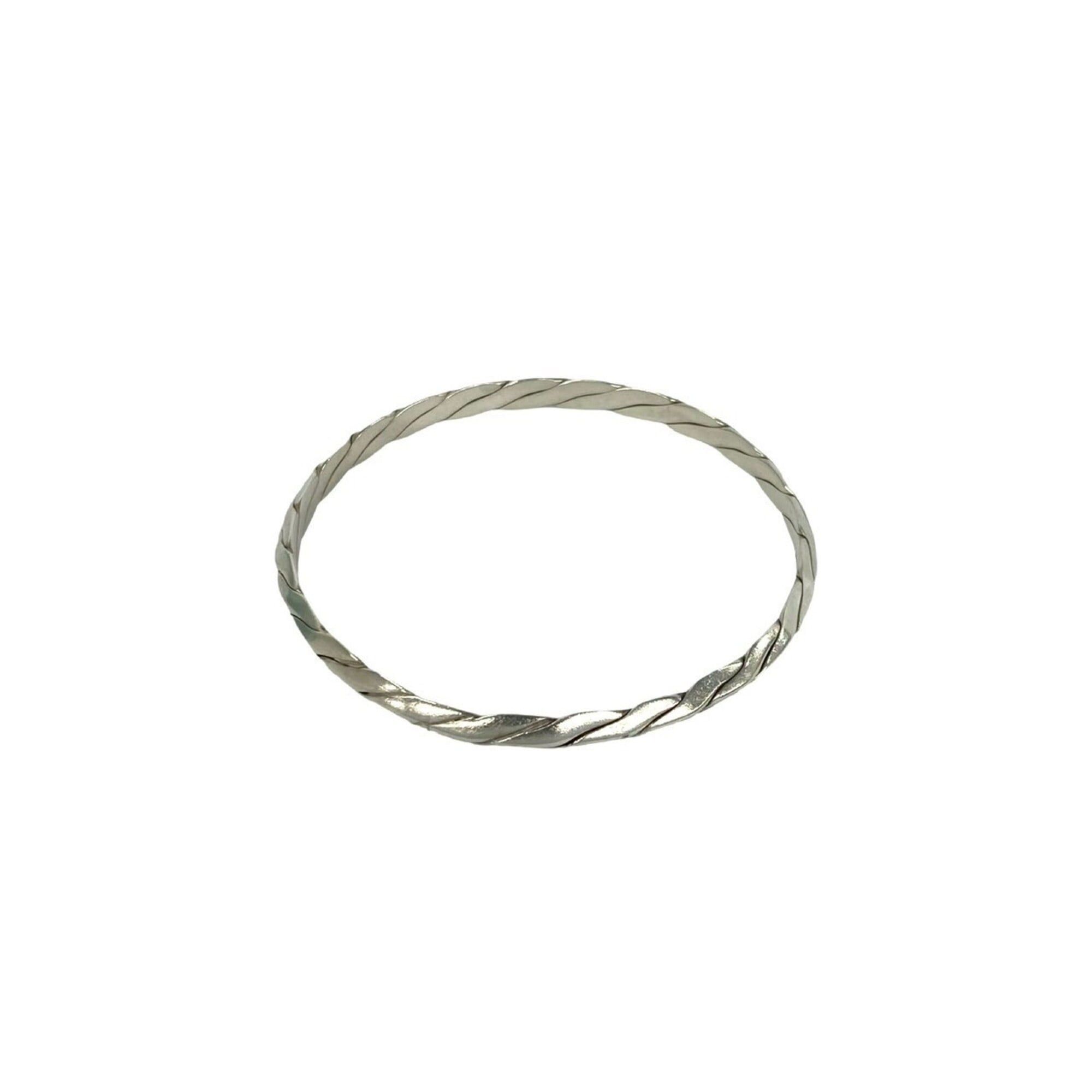 Tiffany & Co. TIFFANY&Co. Tiffany Knife Edge Twist Bangle, Sterling Silver 925 Bracelet, Accessory, 31215 Size ONE SIZE - 5 Thumbnail