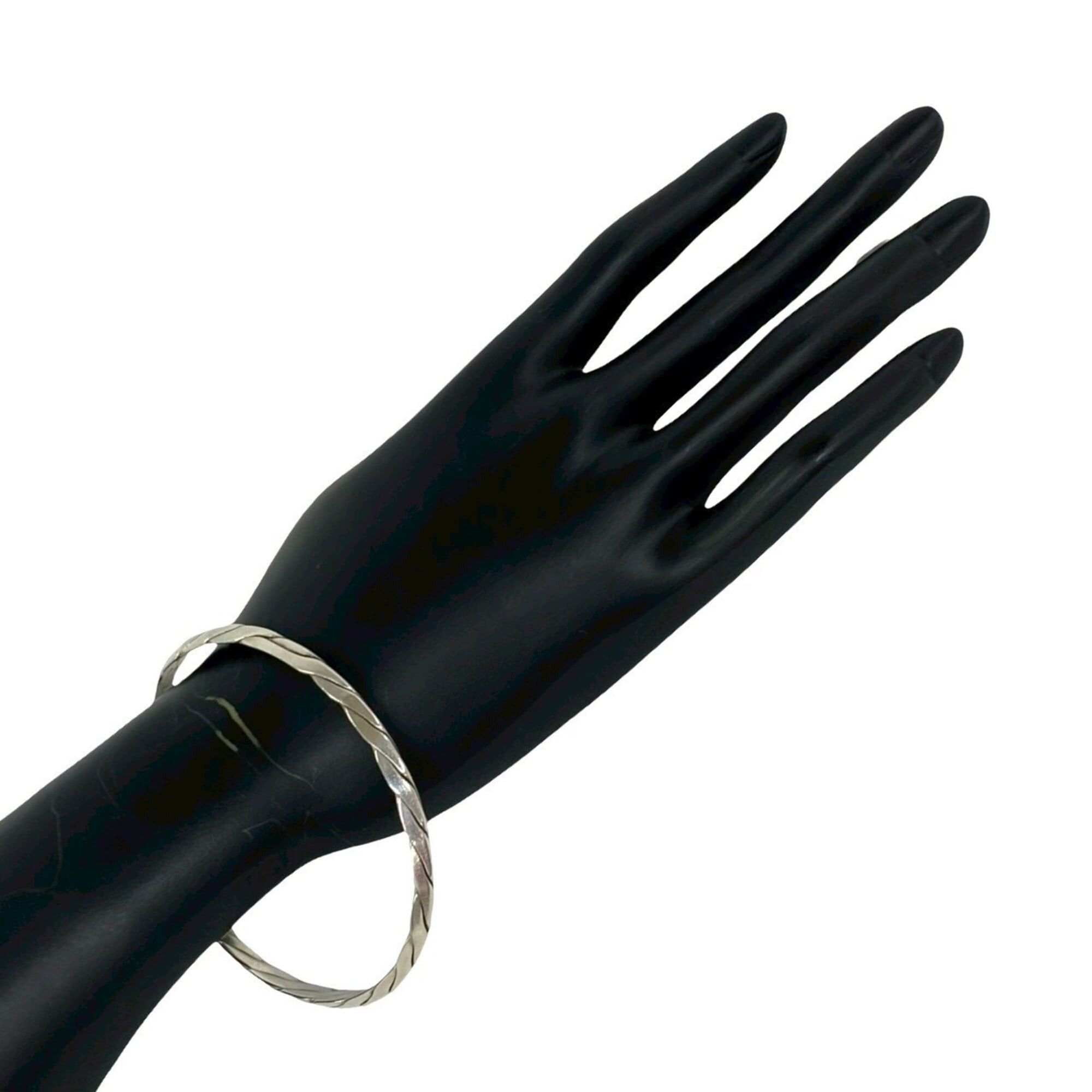 Tiffany & Co. TIFFANY&Co. Tiffany Knife Edge Twist Bangle, Sterling Silver 925 Bracelet, Accessory, 31215 Size ONE SIZE - 2 Thumbnail