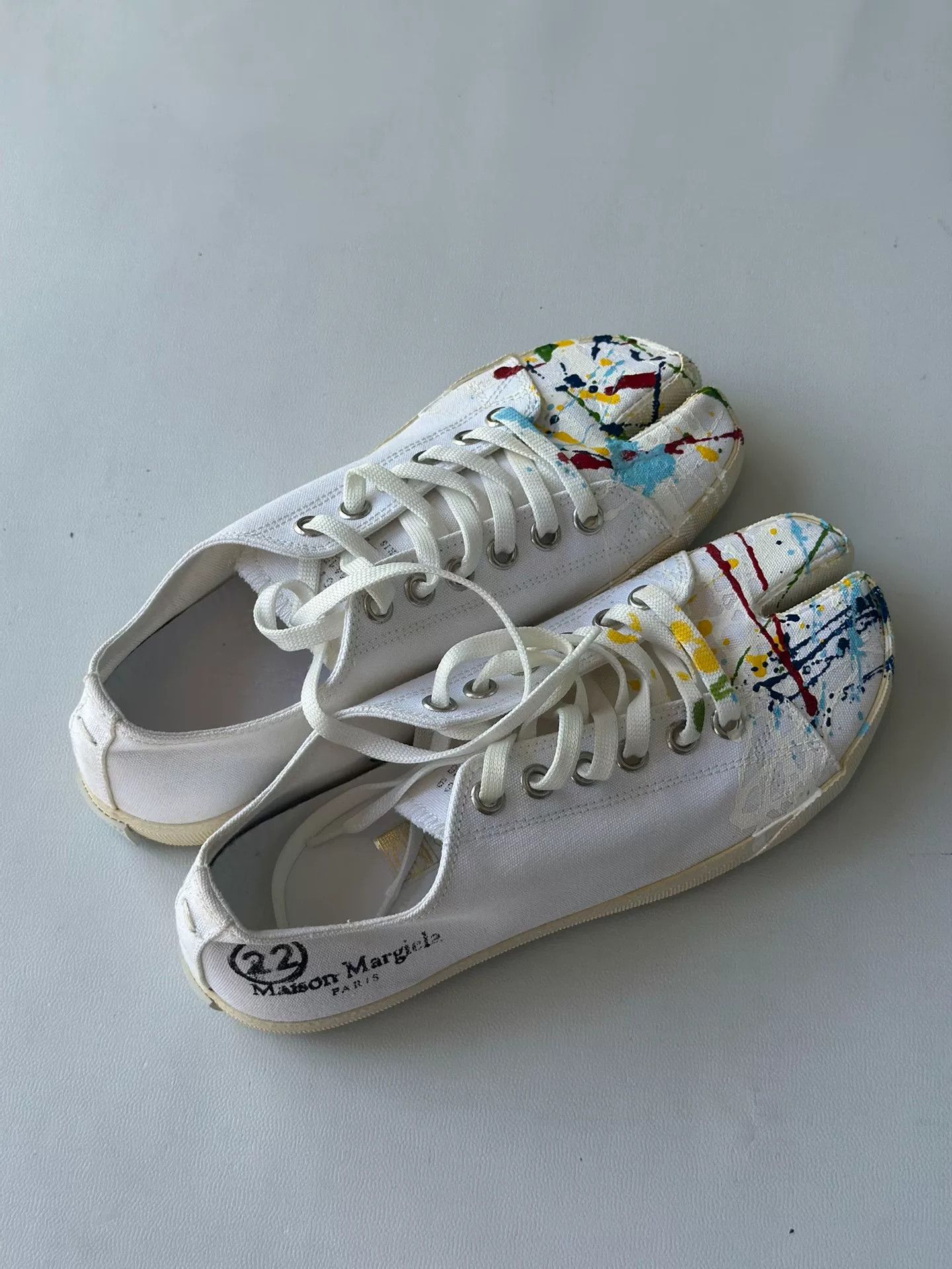 Maison Margiela Maison Margiela Tabi Splatter Canvas Shoes Size US 6 / IT 36 - 2 Thumbnail