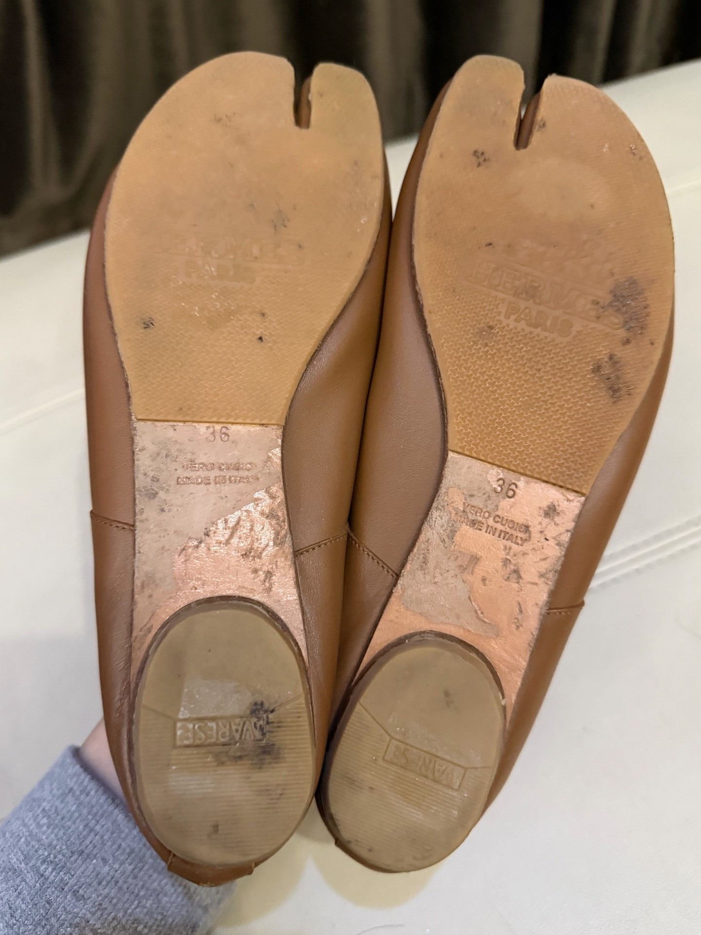 Maison Margiela Maison Margiela Cowhide Ballet Tabi Shoes Size US 5 / IT 35 - 3 Thumbnail