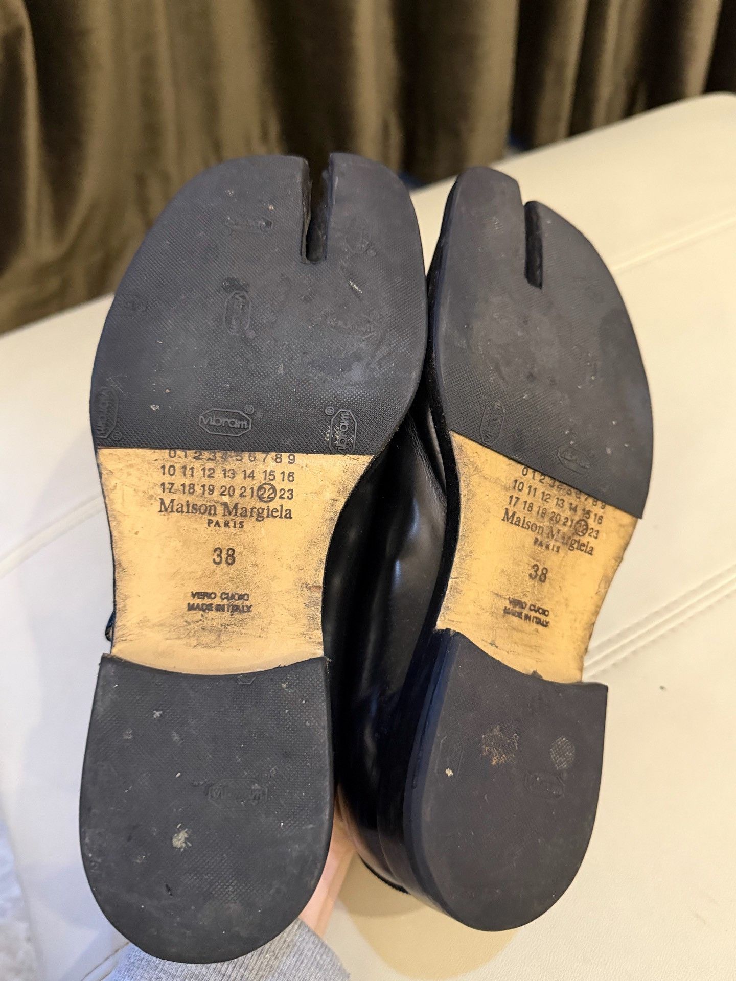 Maison Margiela Maison Margiela Tabi Split-Toe Mary Jane Size US 7 / IT 37 - 3 Thumbnail