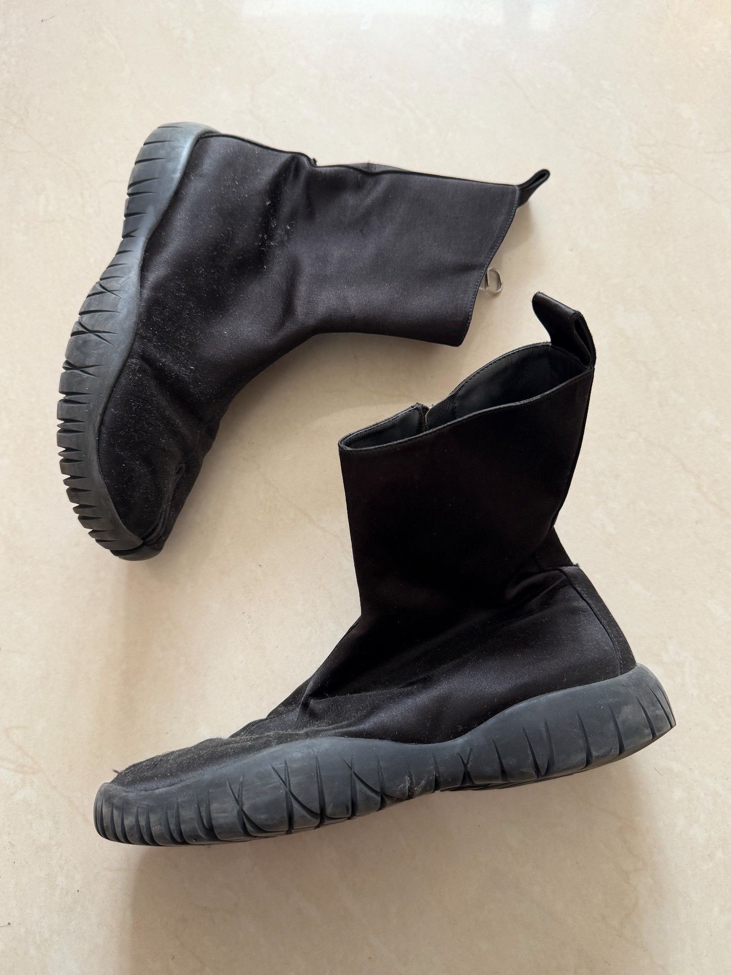 Maison Margiela Maison Margiela Tabi Split-Toe Boots Size US 5 / IT 35 - 2 Thumbnail