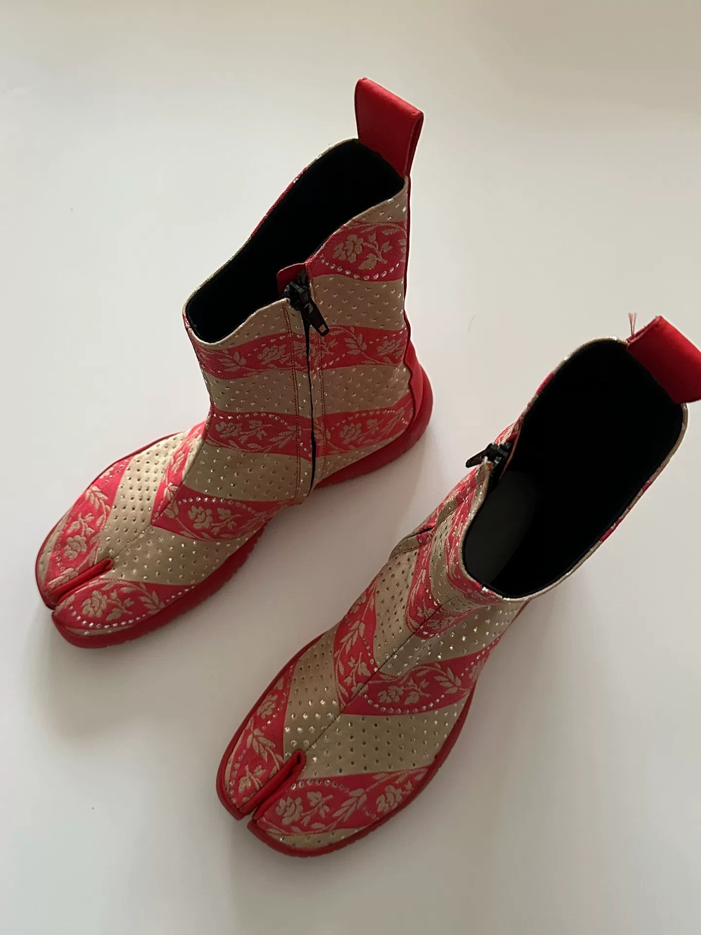 Maison Margiela Maison Margiela Tabi Split-Toe Flat Boots Size US 4 / IT 34 - 9 Thumbnail