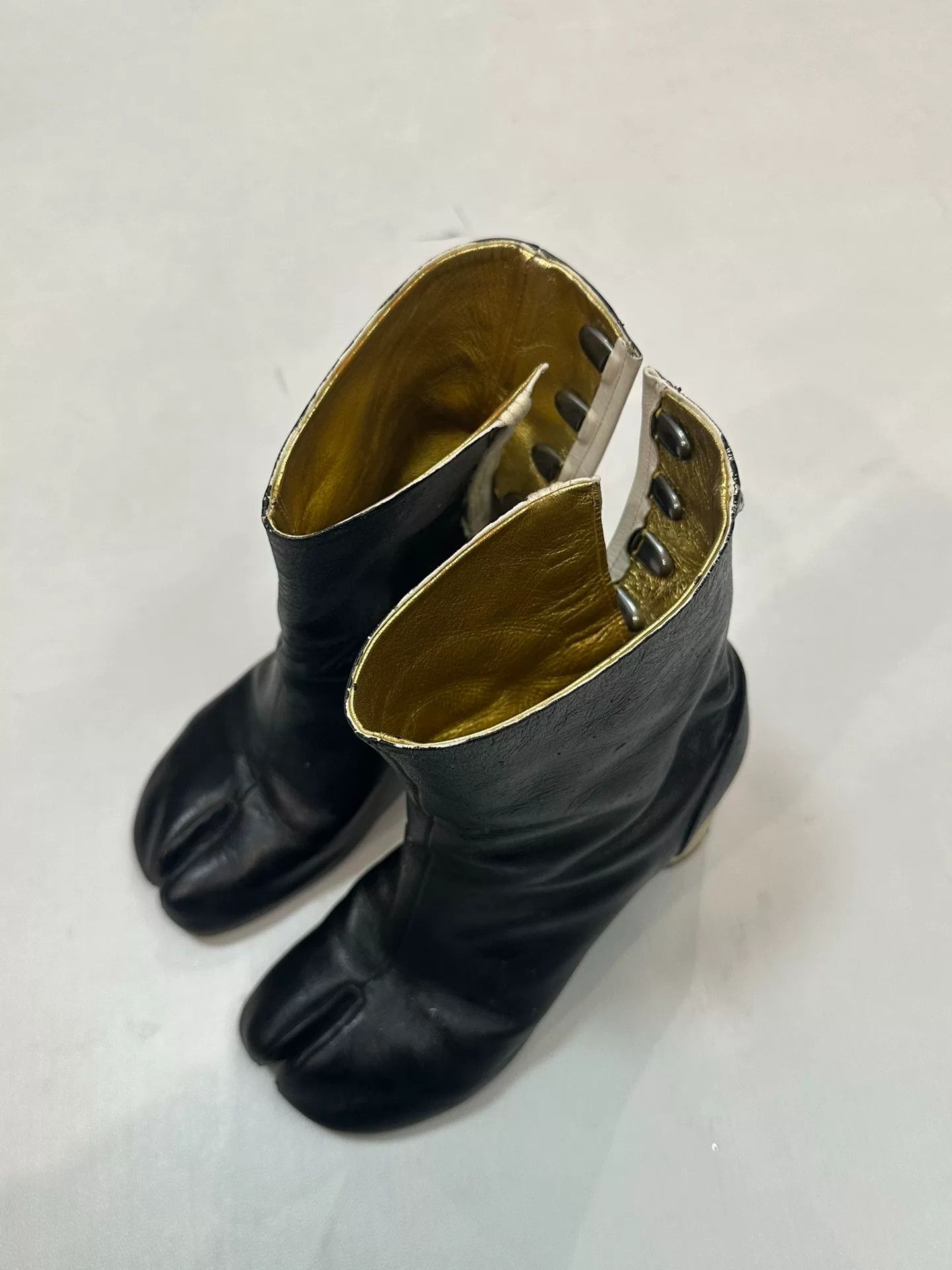 Rick Owens Maison Margiela Tabi Leather Split-Toe Short Boots Size US 4.5 / IT 34.5 - 3 Thumbnail