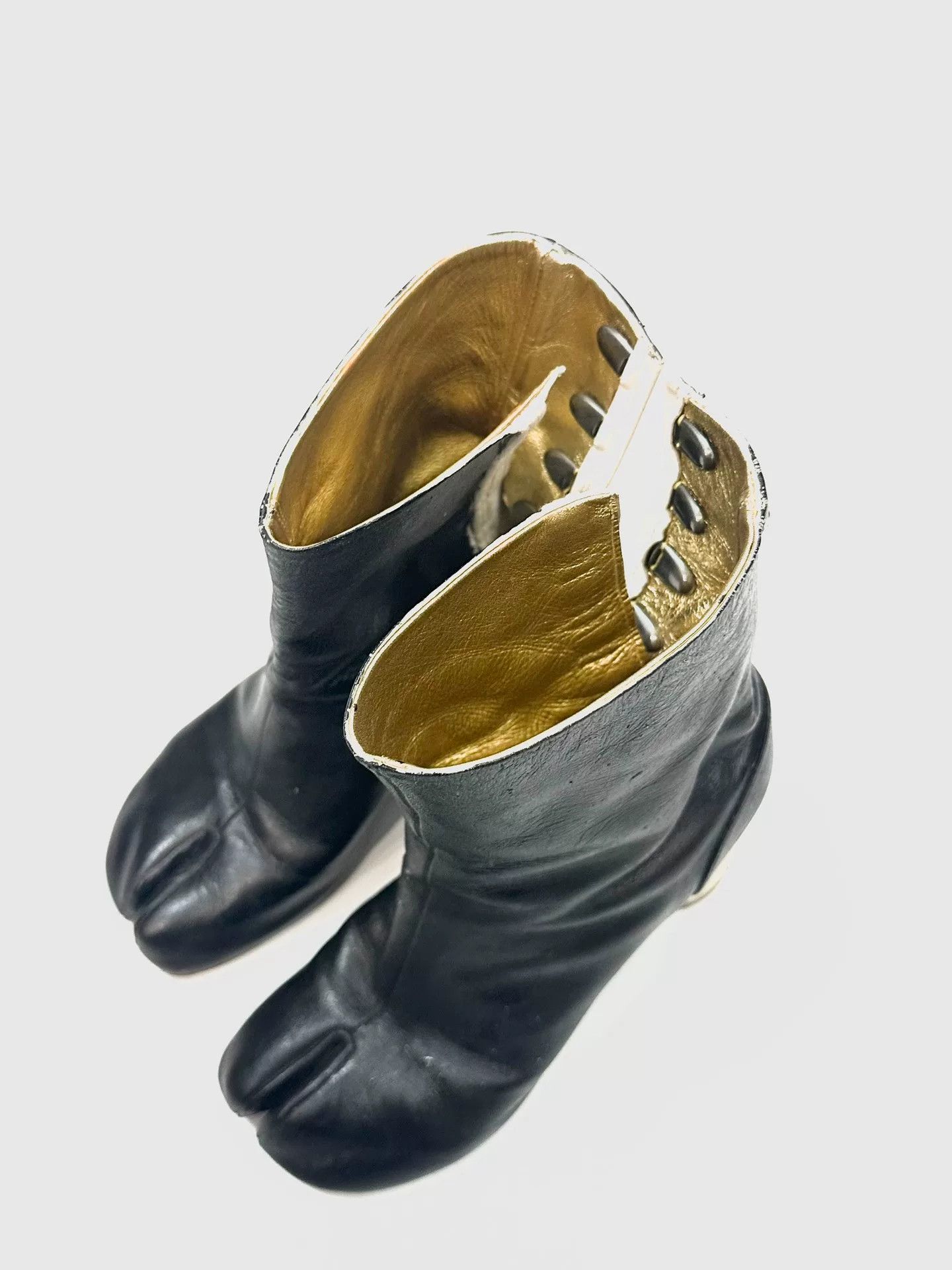 Rick Owens Maison Margiela Tabi Leather Split-Toe Short Boots Size US 4.5 / IT 34.5 - 2 Thumbnail