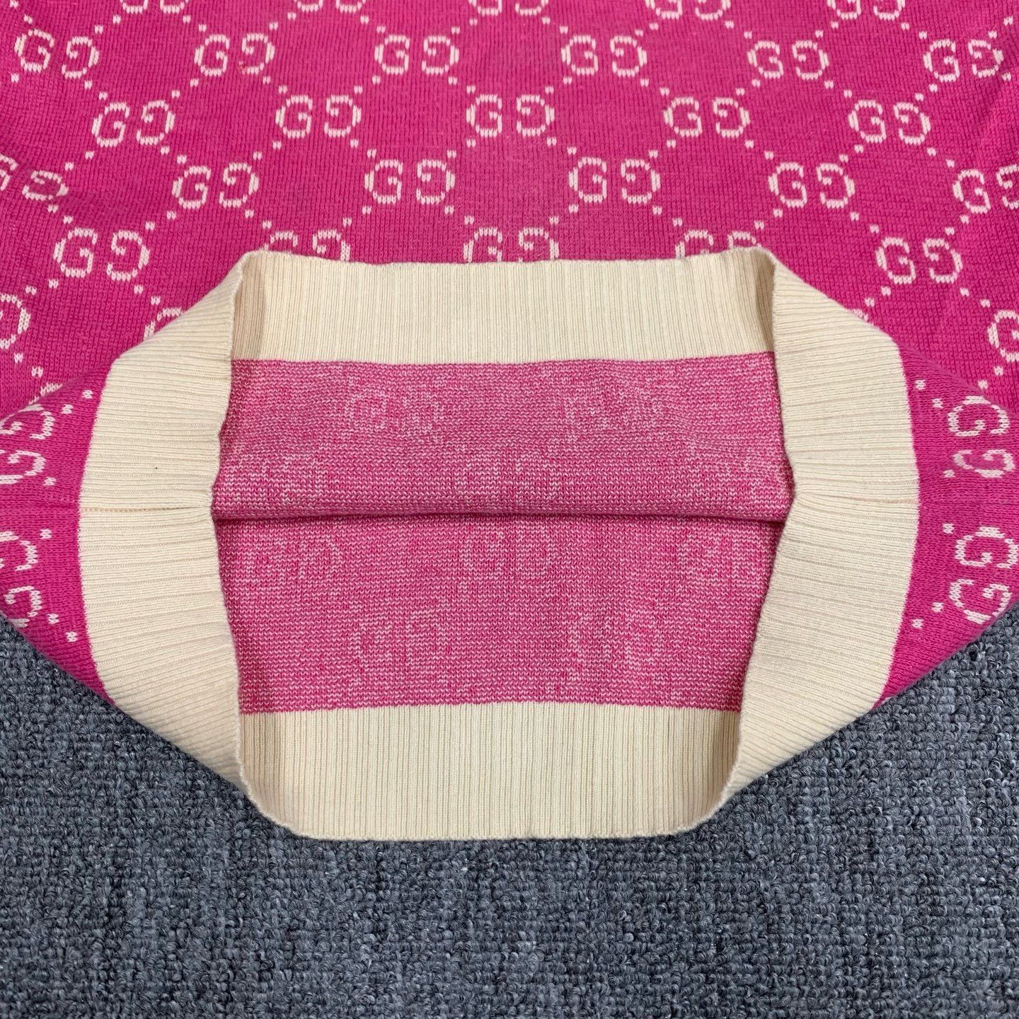 Gucci Gucci Pink Logo Knit Short Sleeve Size XS / US 0-2 / IT 36-38 - 9 Thumbnail