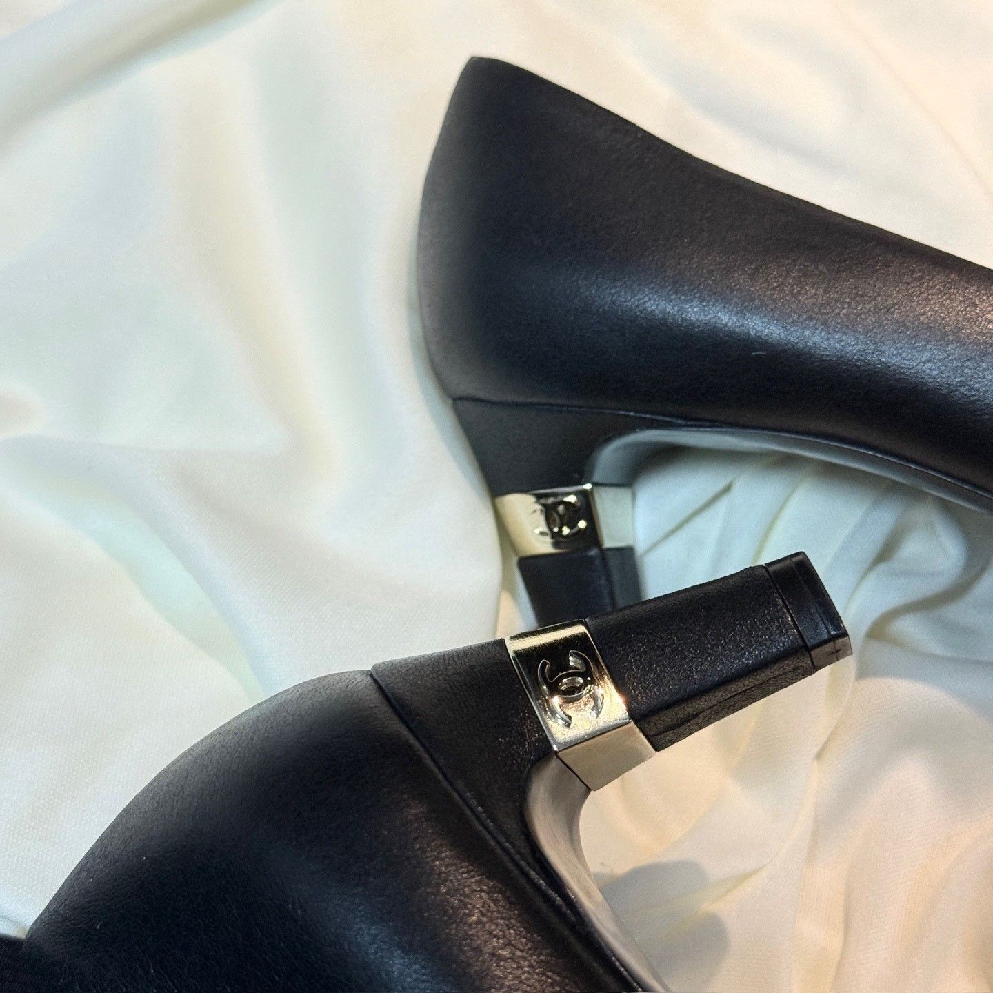 Chanel Chanel Black Double C Gold Mary Jane Heels Size US 4 / IT 34 - 8 Thumbnail