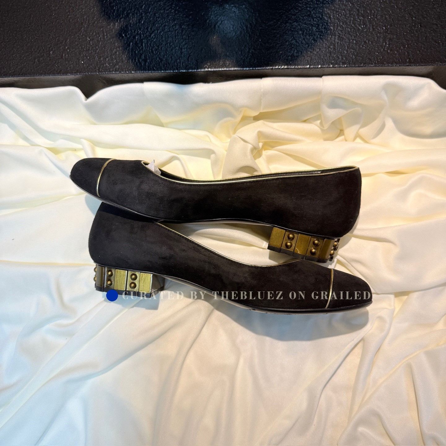 Chanel Chanel Black Gold Double C Low Heel Shoes Size US 6 / IT 36 - 4 Thumbnail