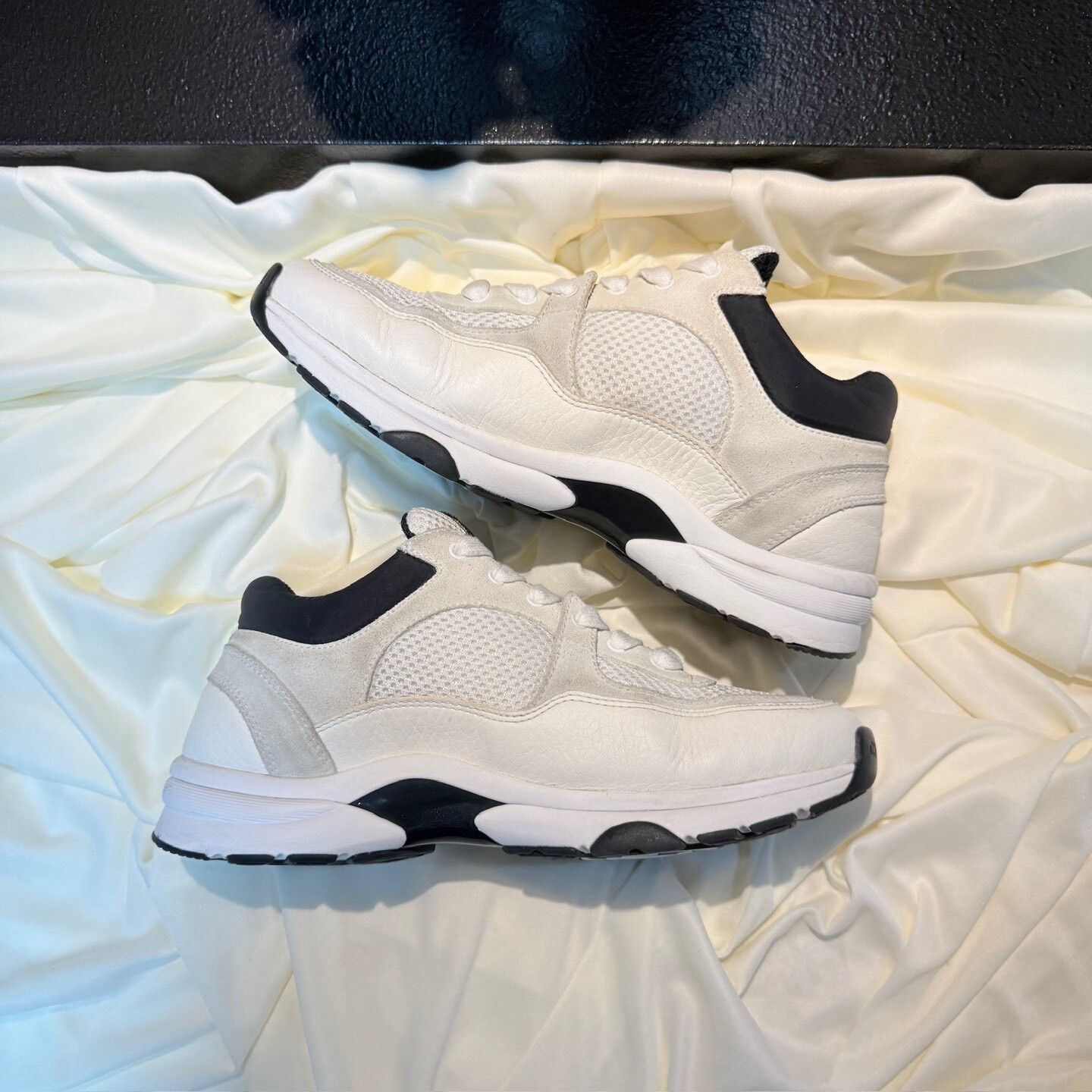 Chanel Chanel Black White Panda CC Sneakers Size US 6.5 / IT 36.5 - 4 Thumbnail