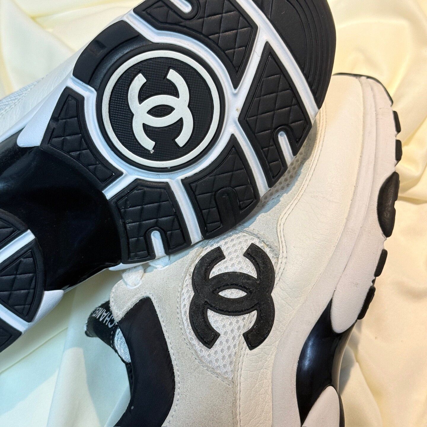 Chanel Chanel Black White Panda CC Sneakers Size US 6.5 / IT 36.5 - 8 Thumbnail