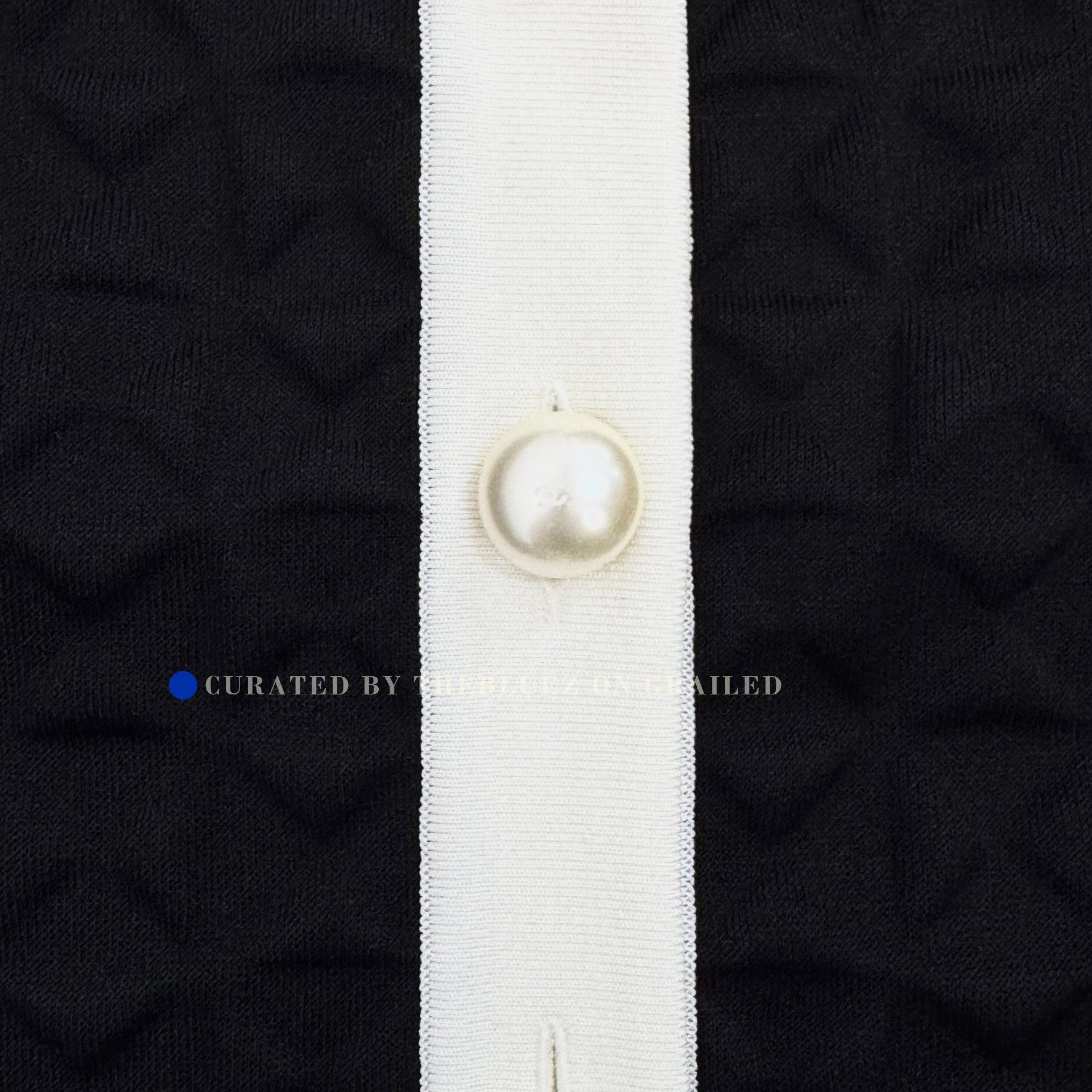 Chanel Chanel Pearl Double C Buckle Short Coat Size XS / US 0-2 / IT 36-38 - 4 Thumbnail