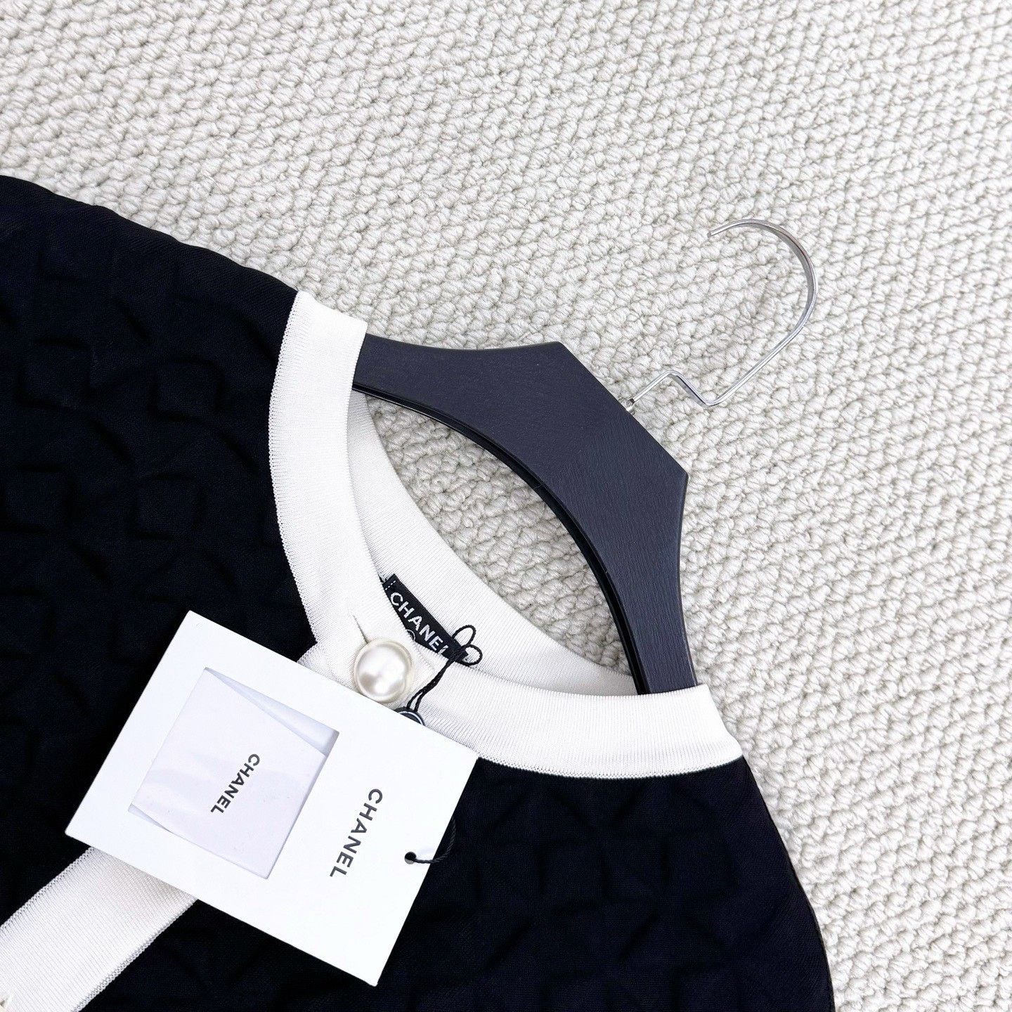 Chanel Chanel Pearl Double C Buckle Short Coat Size XS / US 0-2 / IT 36-38 - 3 Thumbnail