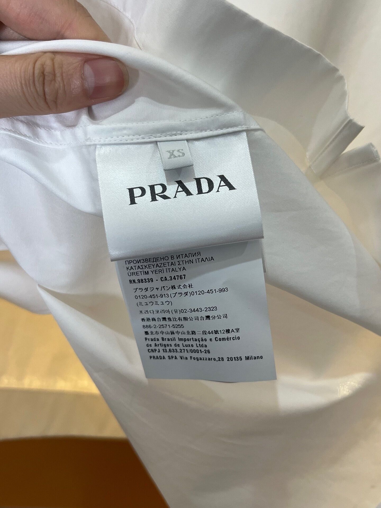 Prada Prada White Short-Sleeve Shirt Size XS / US 0-2 / IT 36-38 - 3 Thumbnail