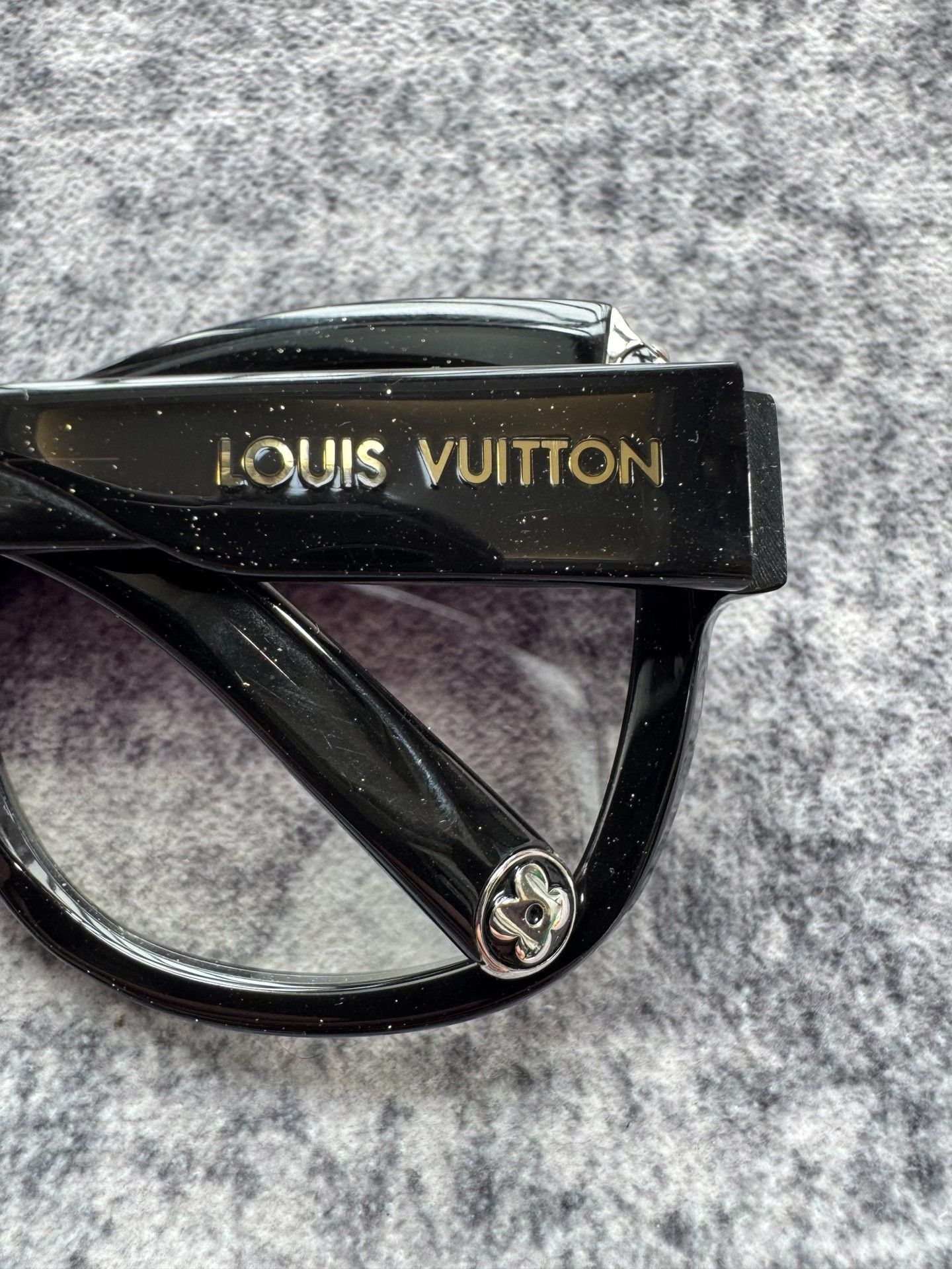 Louis Vuitton Louis Vuitton Glitter Gradient Sunglasses Size ONE SIZE - 5 Thumbnail