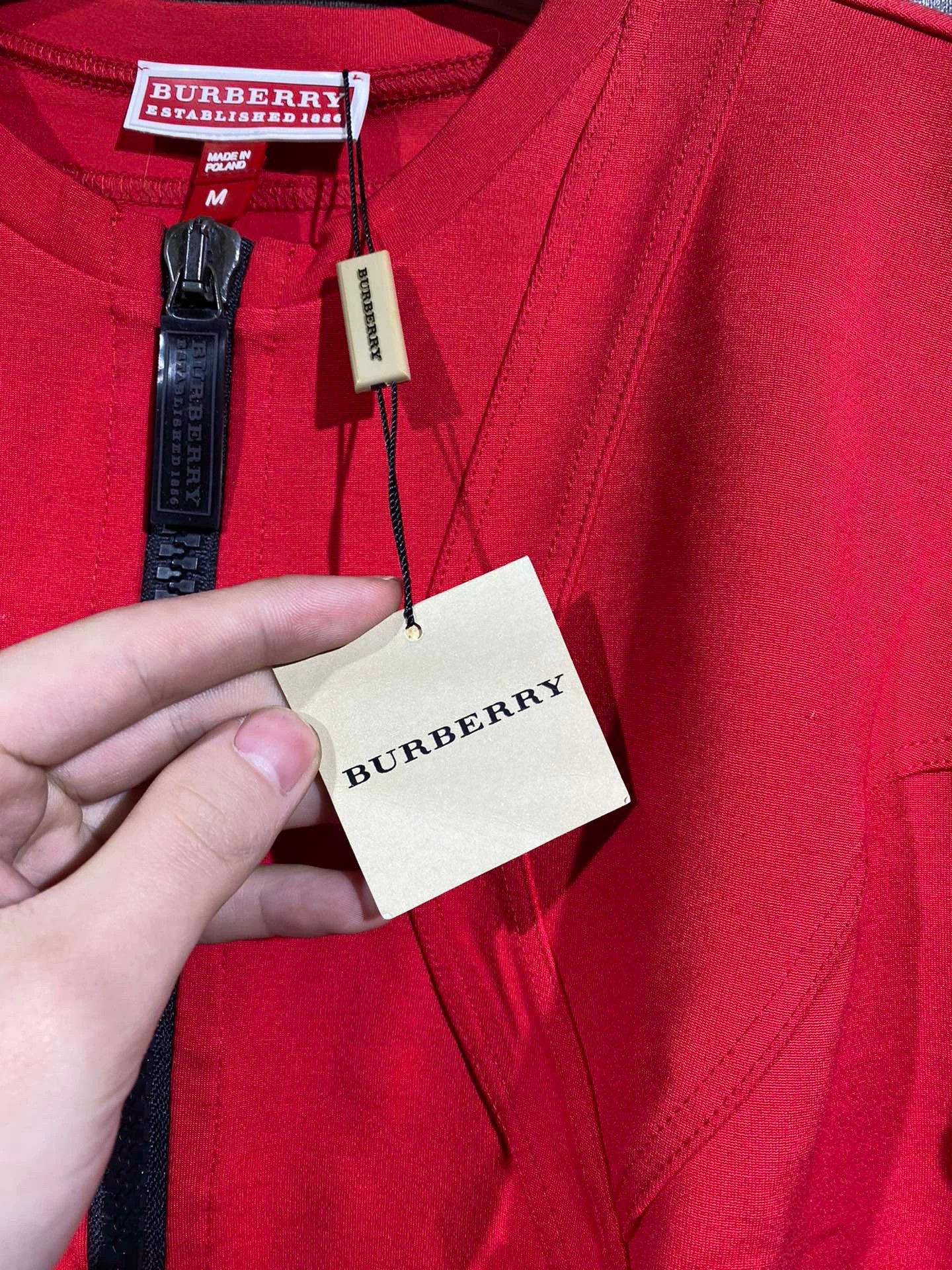 Burberry Burberry Women's Short-Sleeve Top Size M / US 6-8 / IT 42-44 - 5 Thumbnail