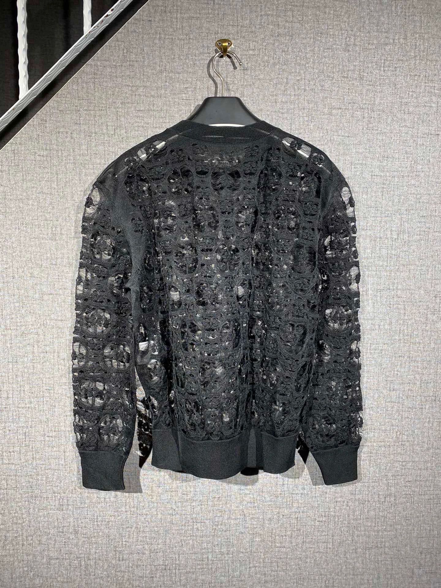 Chanel Chanel Camellia Silk Lace Top Size S / US 4 / IT 40 - 2 Thumbnail
