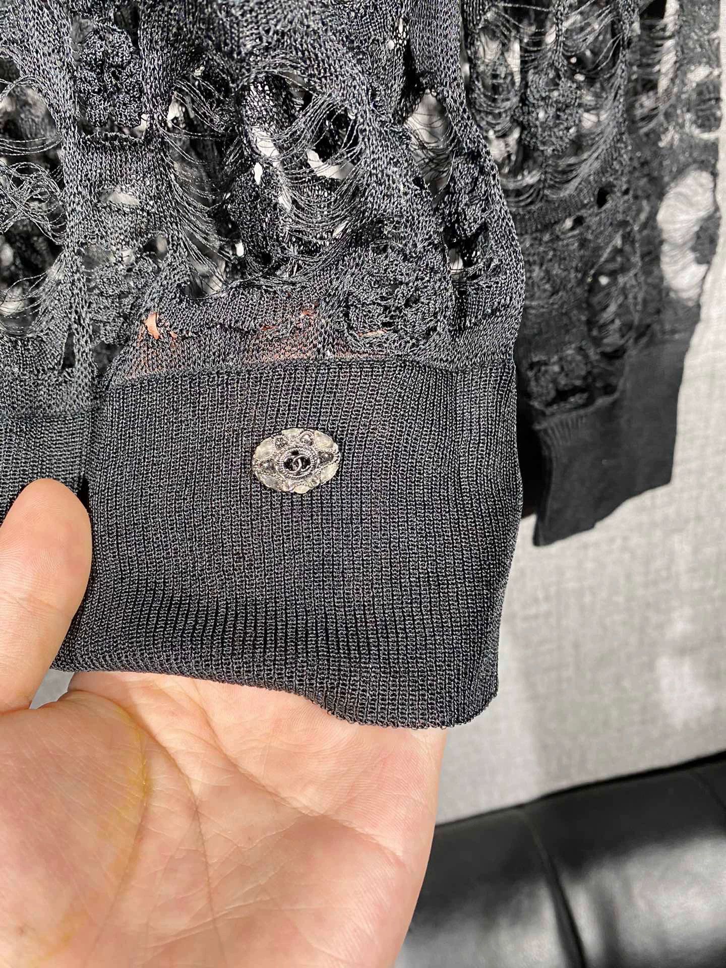 Chanel Chanel Camellia Silk Lace Top Size S / US 4 / IT 40 - 4 Thumbnail