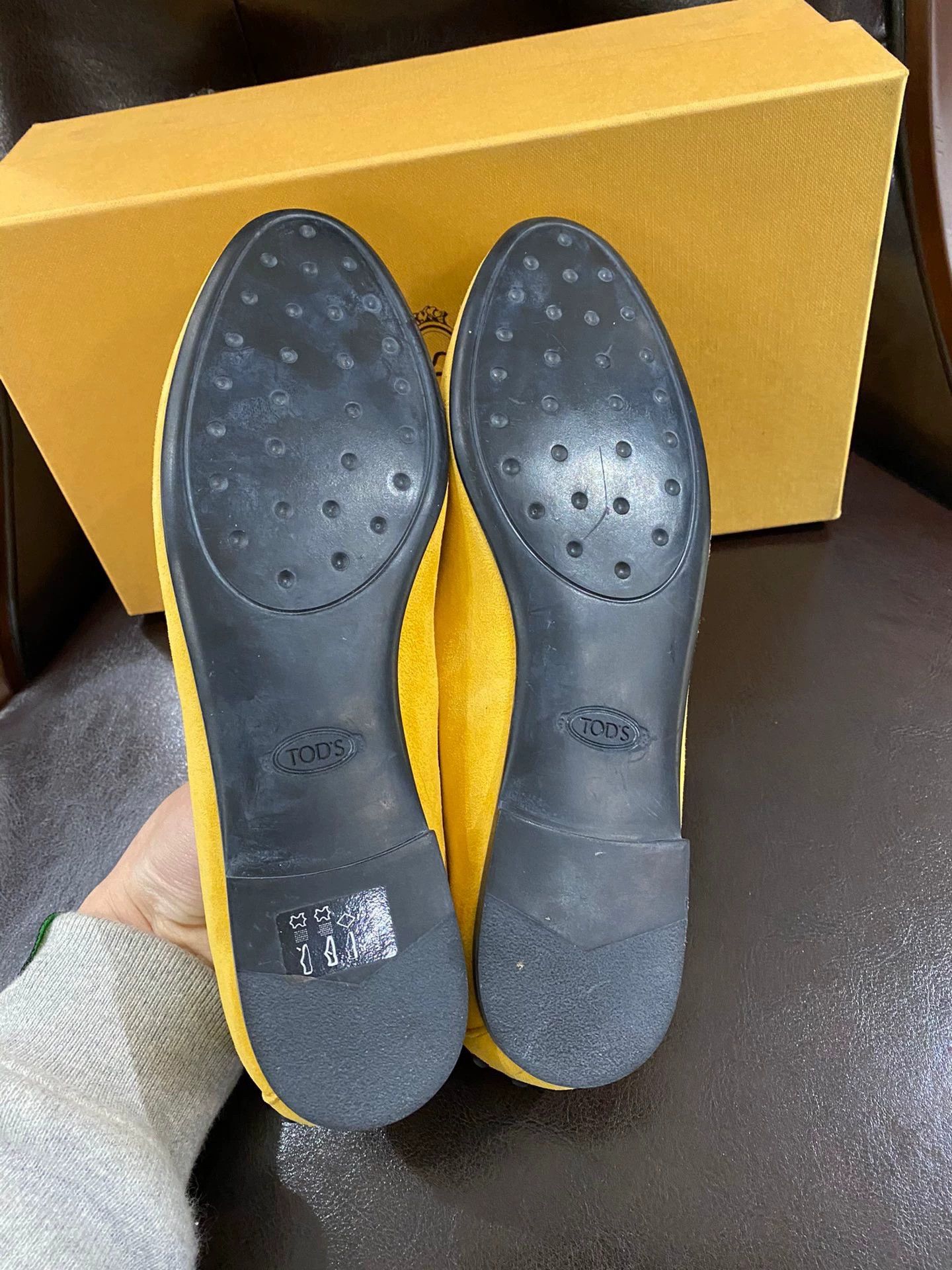 Tod's Tods Women's Slip-On Casual Shoes Size US 4.5 / IT 34.5 - 7 Thumbnail