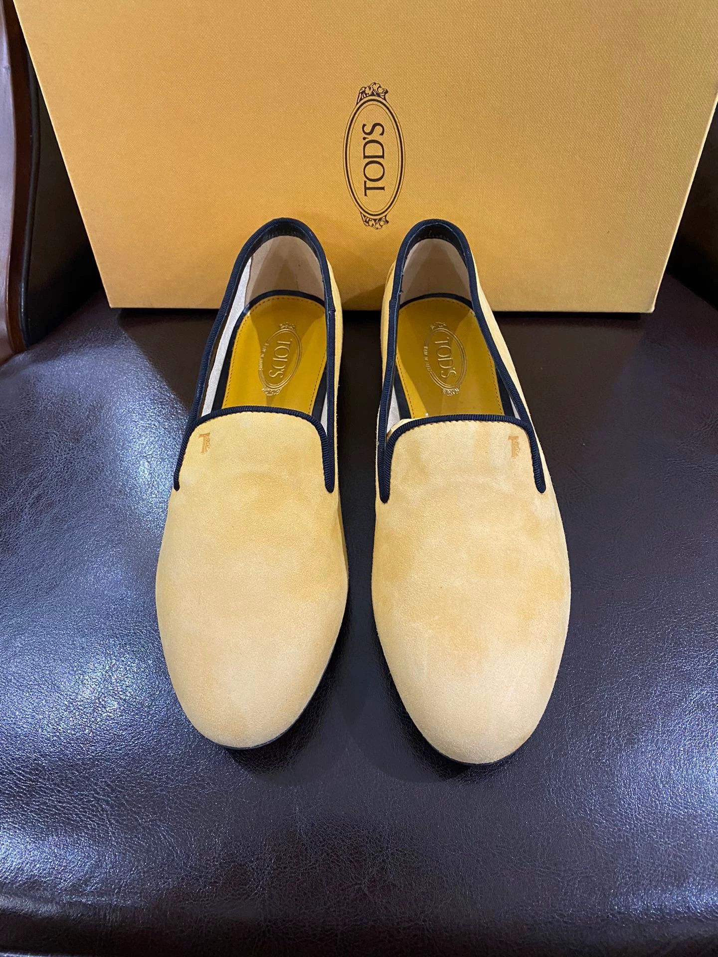 Tod's Tods Women's Slip-On Casual Shoes Size US 4.5 / IT 34.5 - 2 Thumbnail