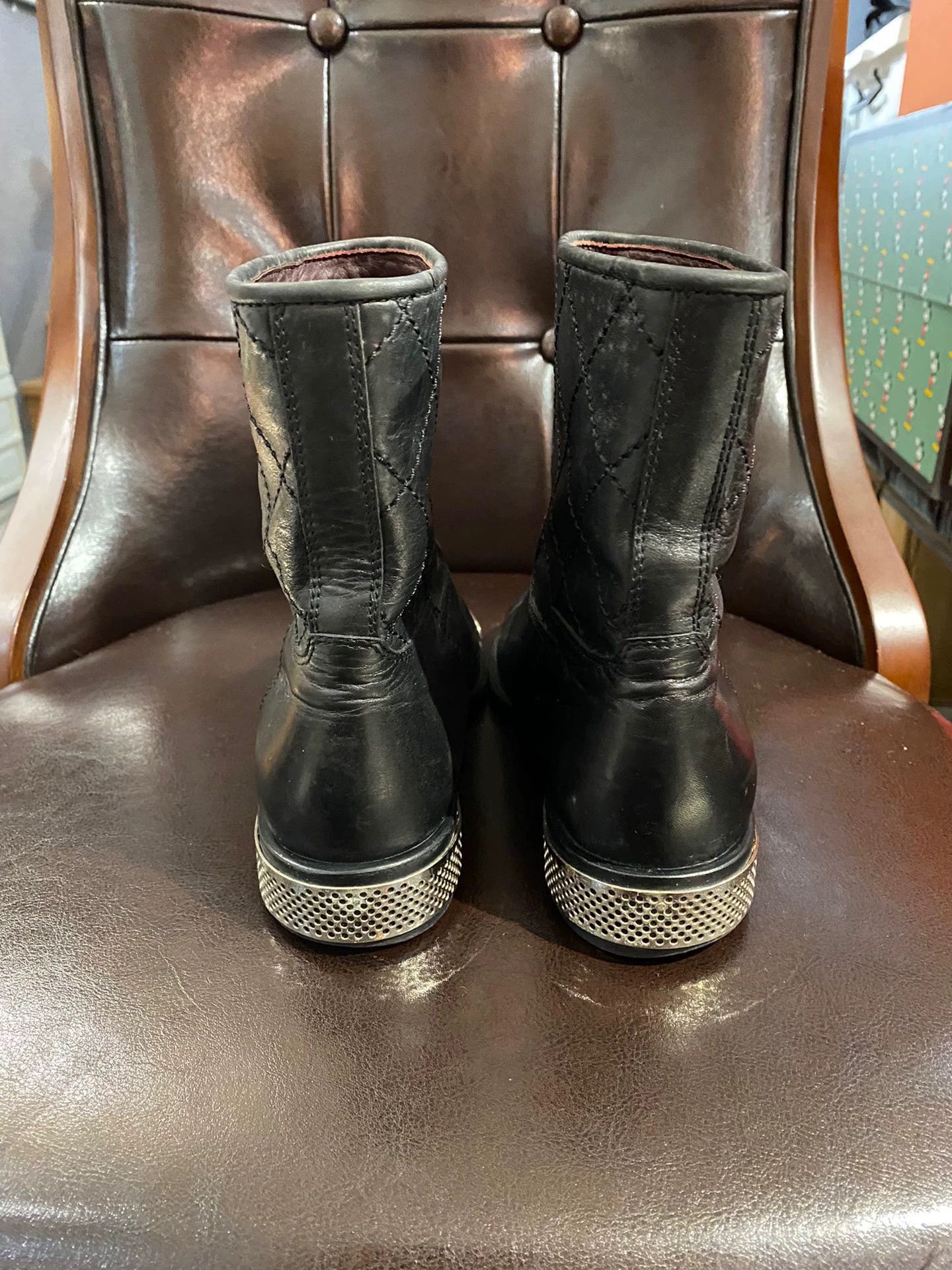 Chanel CHANEL Women's Boots Size 36 Size US 5 / IT 35 - 5 Thumbnail