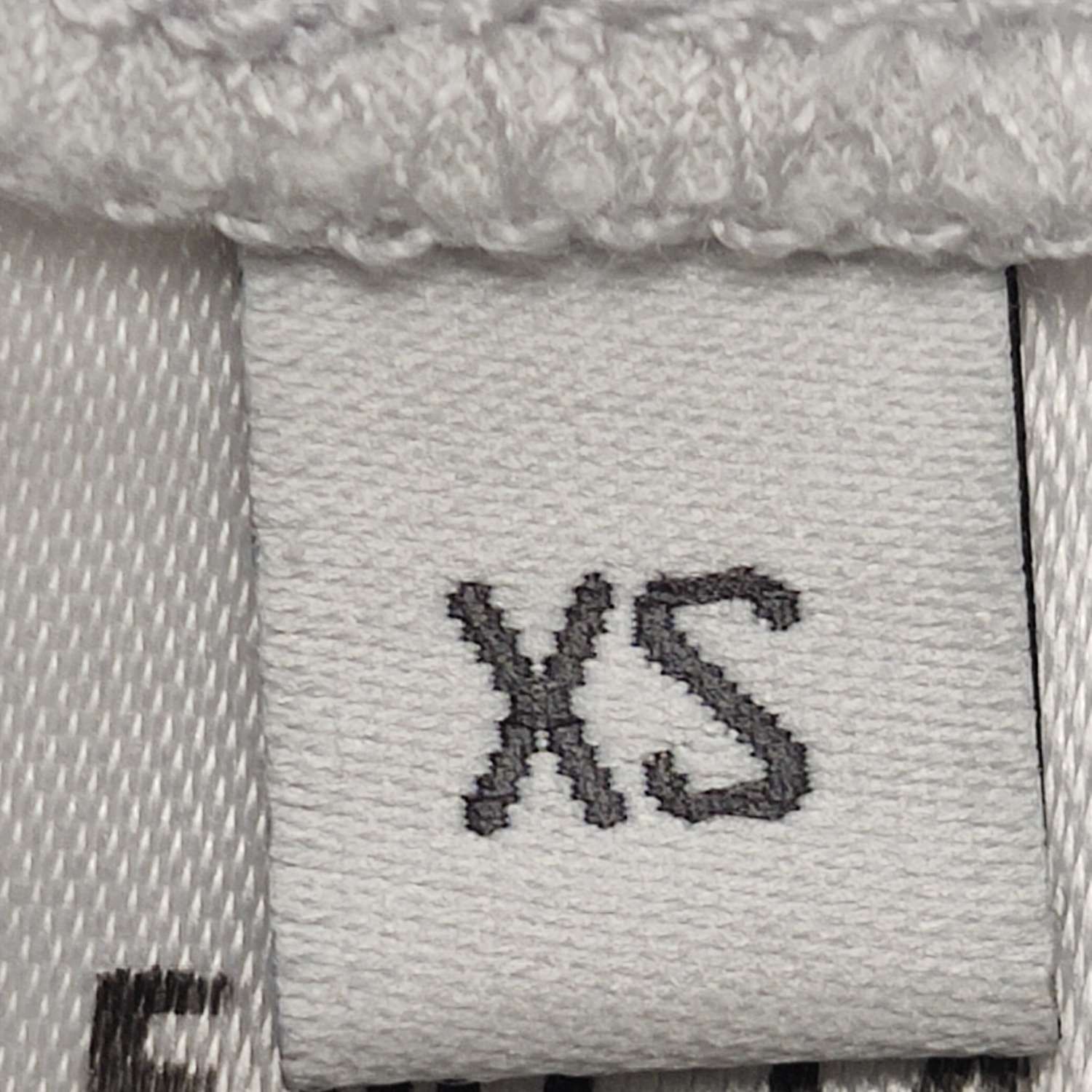 Balenciaga Balenciaga Women xs Short Sleeve Shirts Size XS / US 0-2 / IT 36-38 - 6 Thumbnail