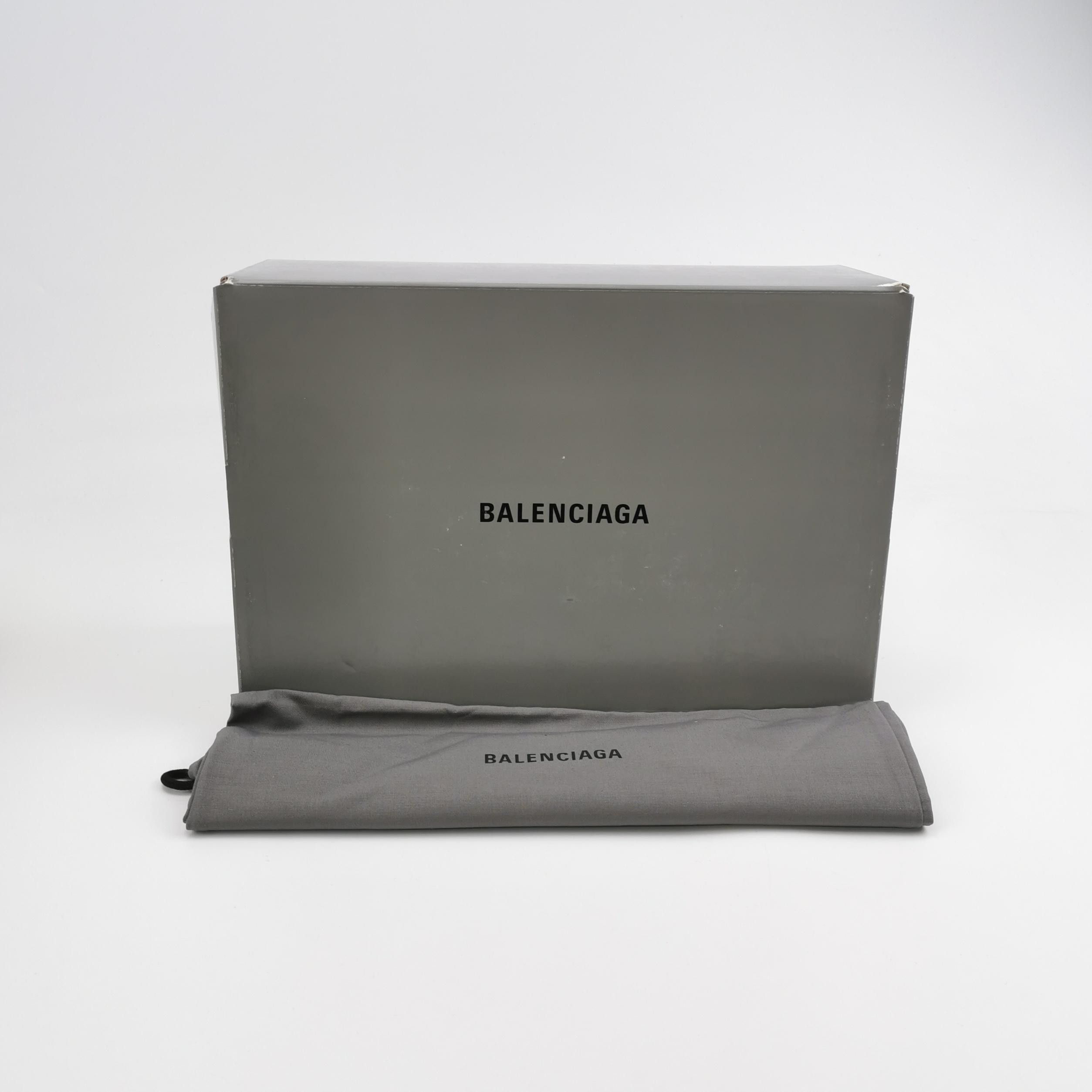 Balenciaga Balenciaga Women 5 Lowtop Sneakers Size US 5 / IT 35 - 6 Thumbnail