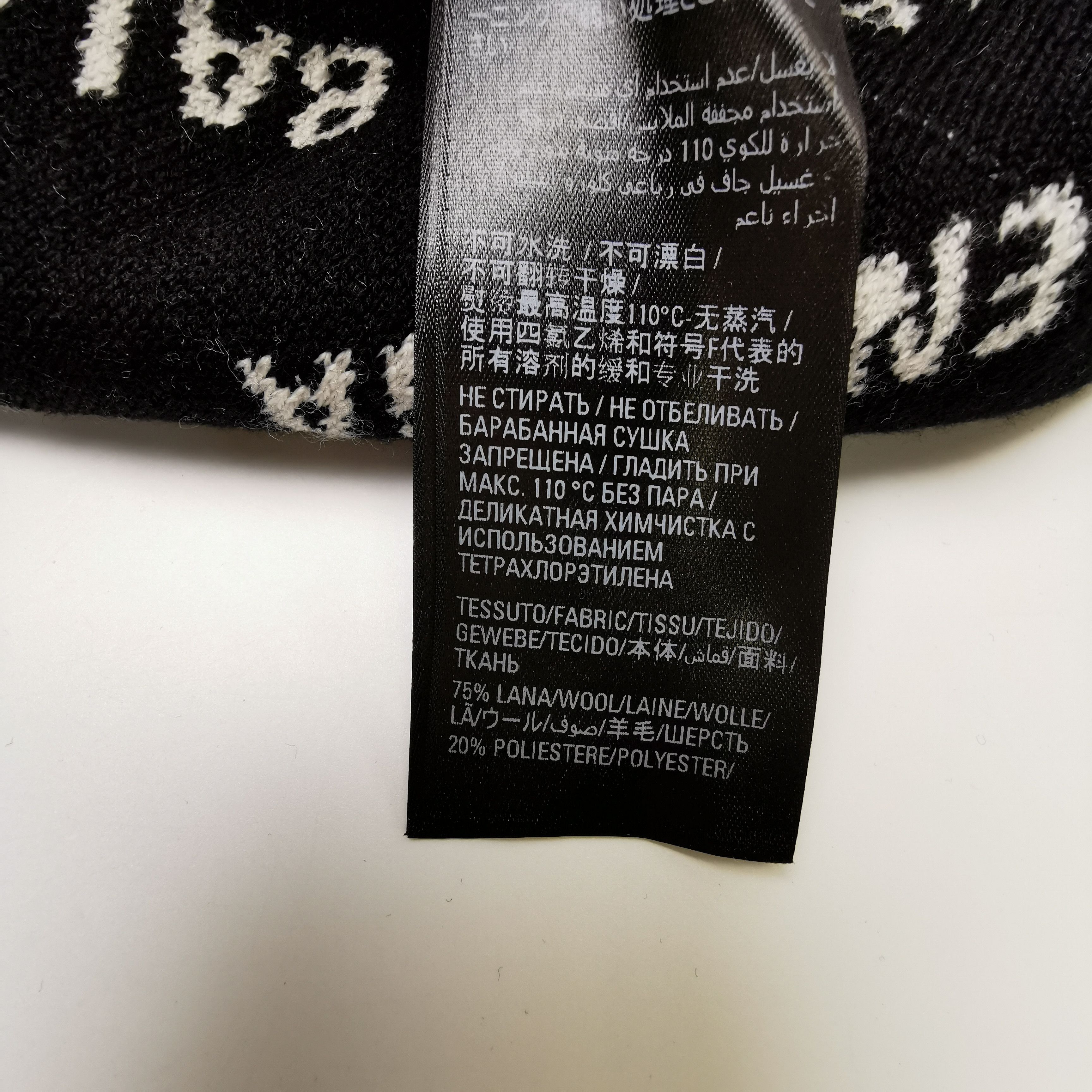 Balenciaga Balenciaga Women s Sweaters Size S / US 4 / IT 40 - 6 Thumbnail