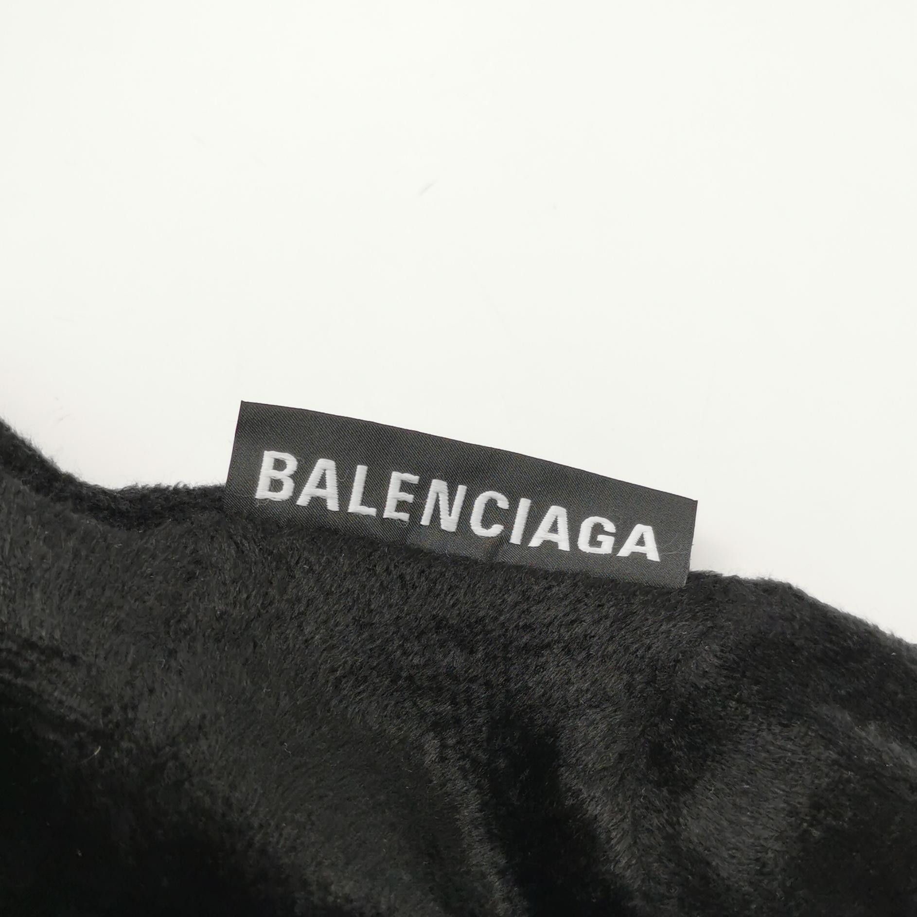 Balenciaga Balenciaga Women xs Sweaters Size XS / US 0-2 / IT 36-38 - 3 Thumbnail