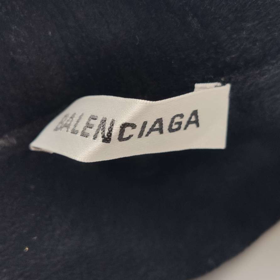 Balenciaga Balenciaga Women xs Sweaters Size XS / US 0-2 / IT 36-38 - 6 Thumbnail