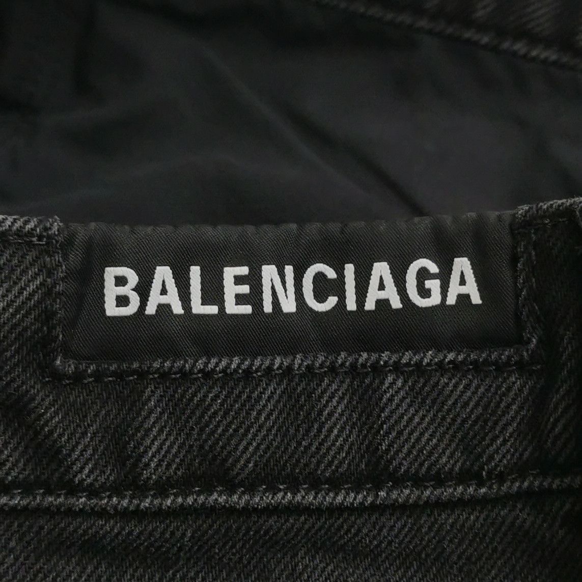 Balenciaga Balenciaga Women 36 Midi Skirts Size 36" / US 14 / IT 50 - 3 Thumbnail