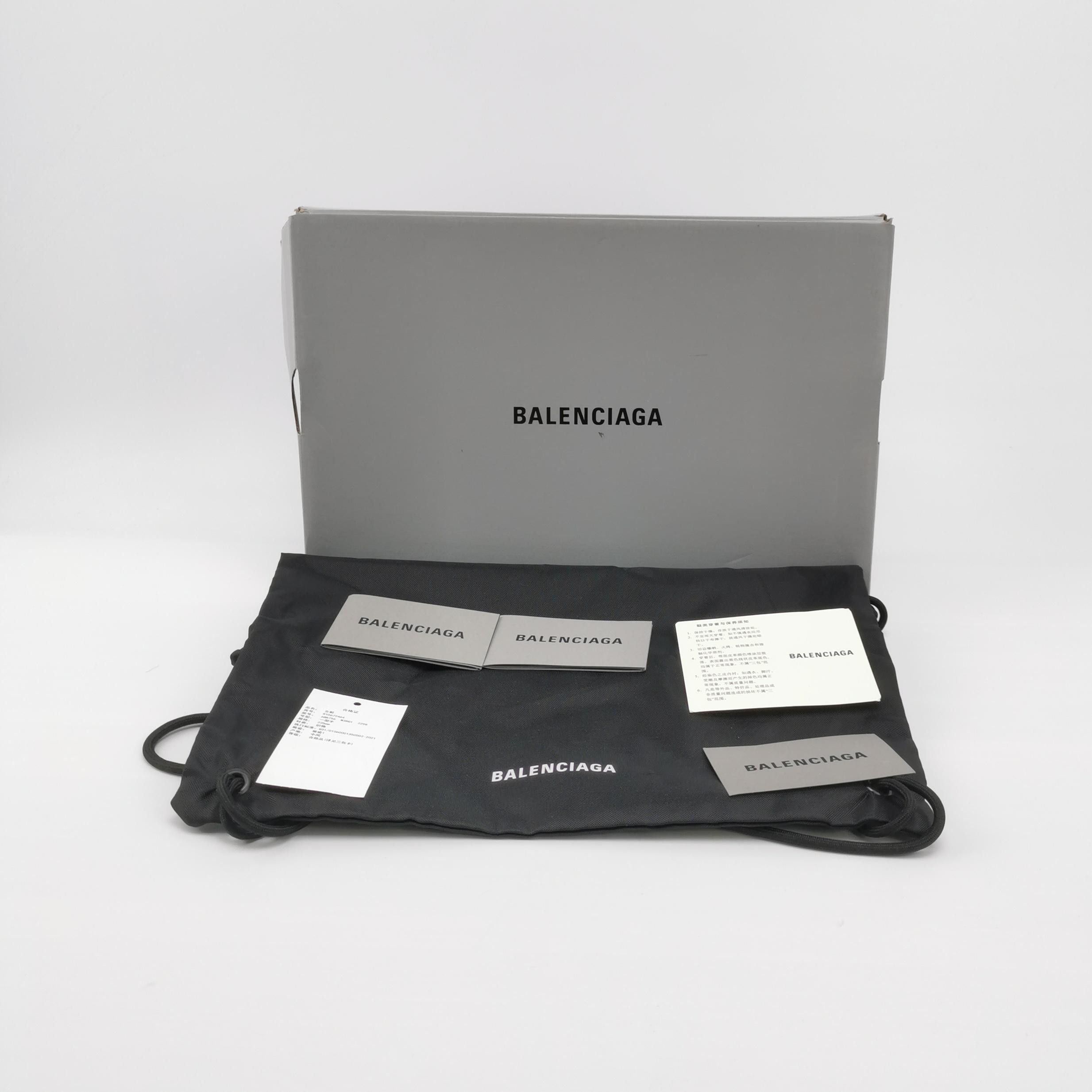 Balenciaga Balenciaga Women 5 Lowtop Sneakers Size US 5 / IT 35 - 6 Thumbnail