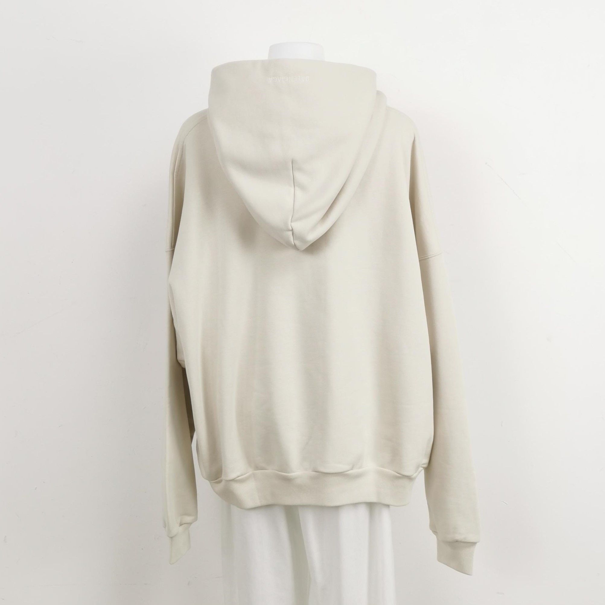 Balenciaga Balenciaga Women xs Hoodies Size XS / US 0-2 / IT 36-38 - 2 Thumbnail
