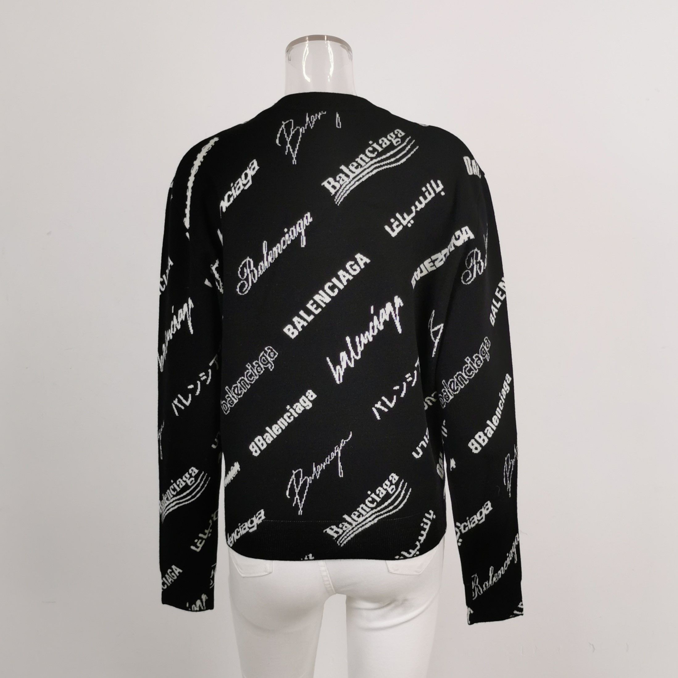 Balenciaga Balenciaga Women xs Sweaters Size XS / US 0-2 / IT 36-38 - 2 Thumbnail