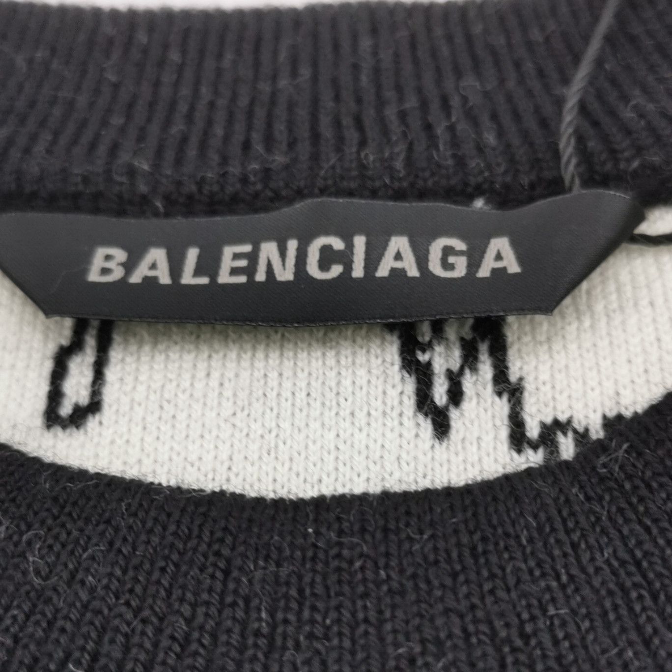 Balenciaga Balenciaga Women xs Sweaters Size XS / US 0-2 / IT 36-38 - 6 Thumbnail