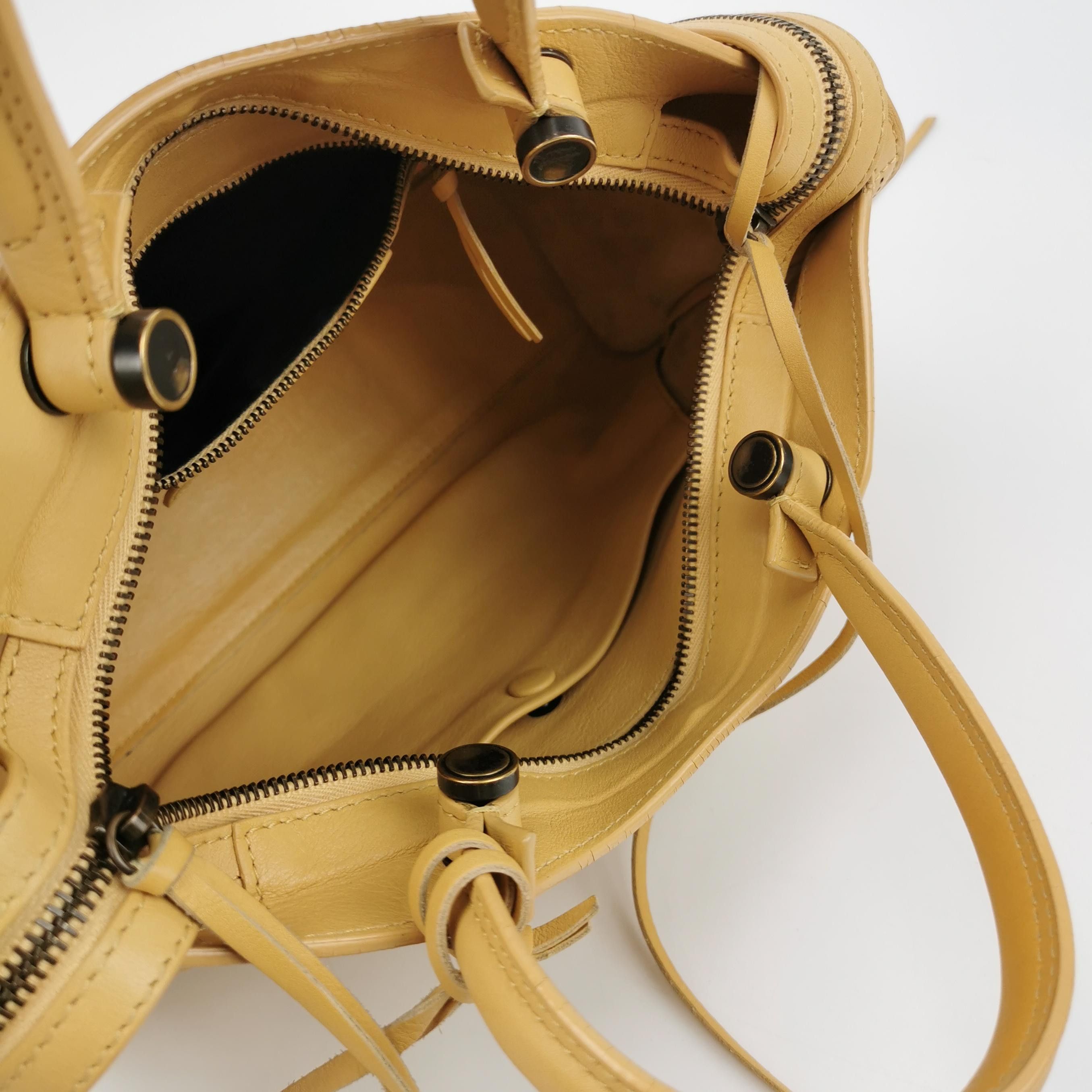 Balenciaga Balenciaga Women os Shoulder Bags Size ONE SIZE - 7 Thumbnail