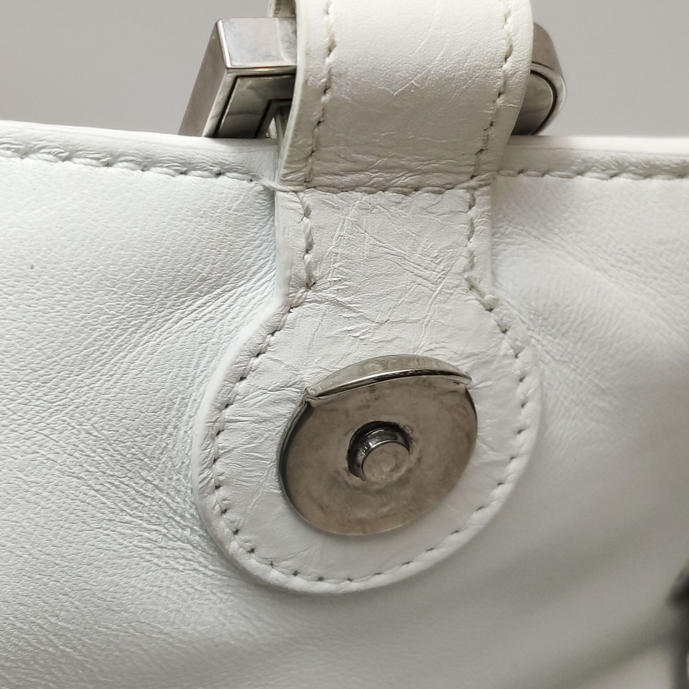Balenciaga Balenciaga Women os Shoulder Bags Size ONE SIZE - 11 Thumbnail