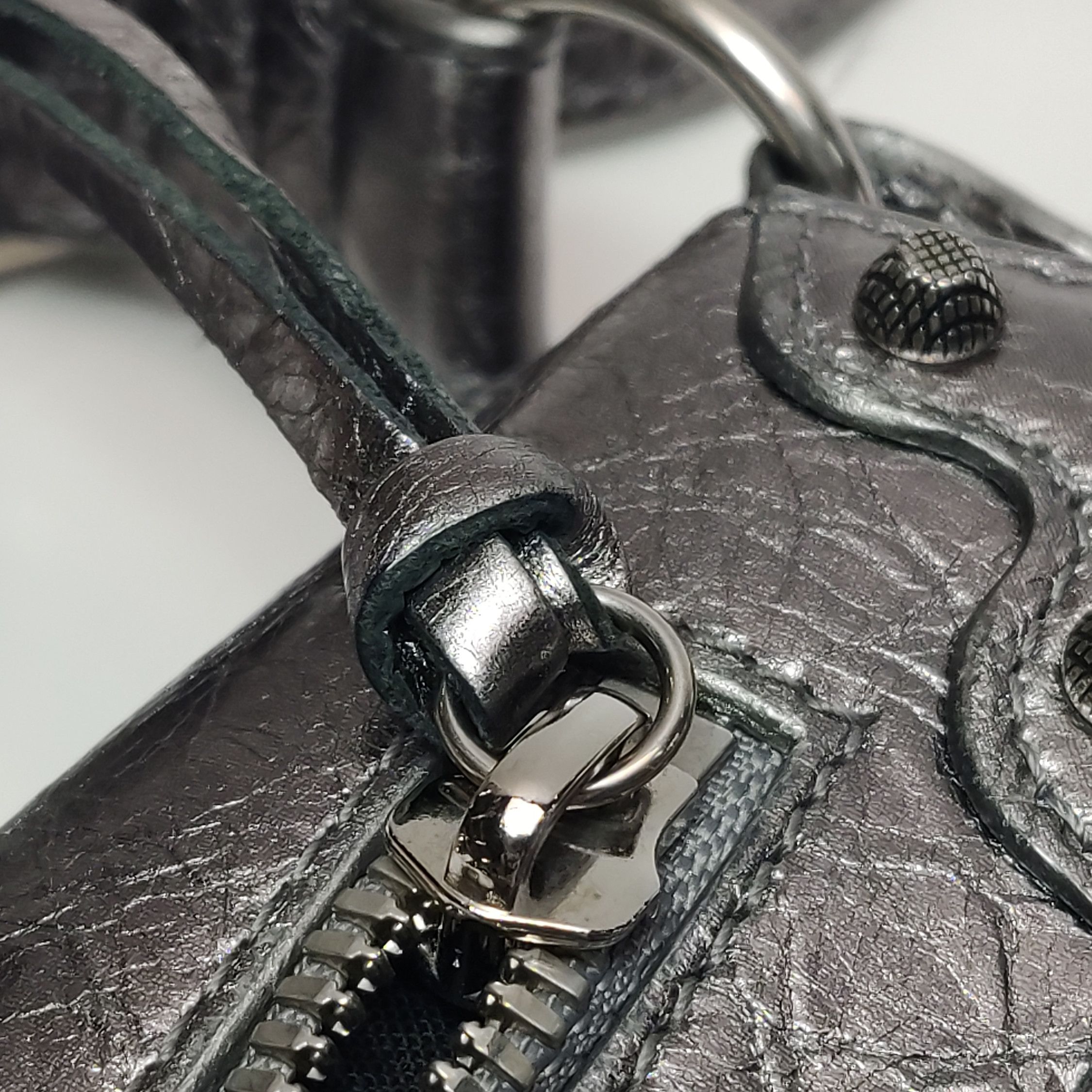 Balenciaga Balenciaga Women os Shoulder Bags Size ONE SIZE - 17 Thumbnail