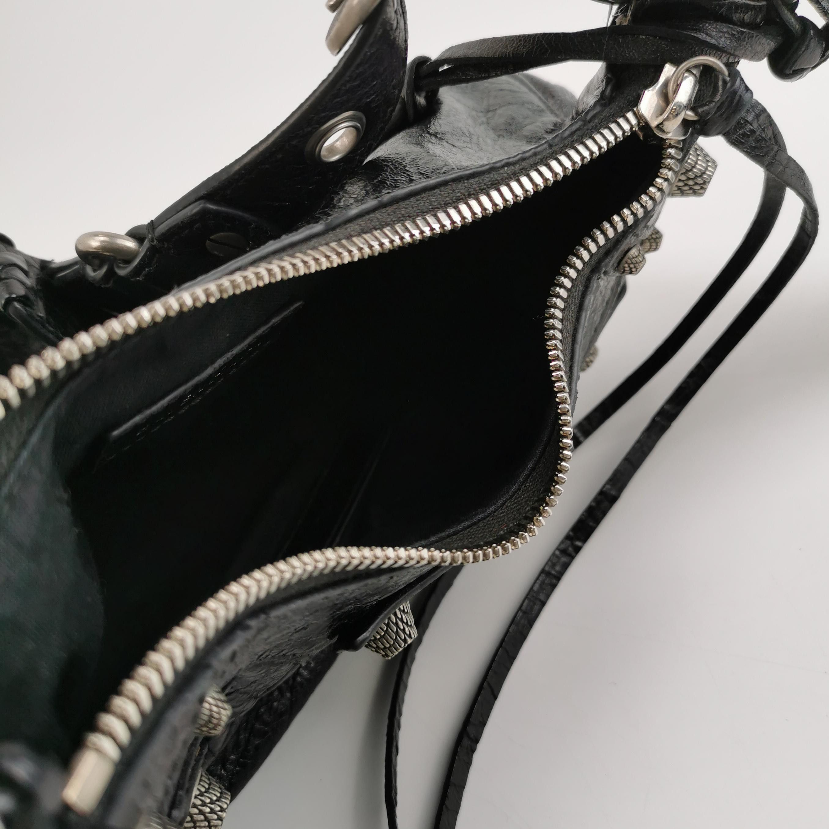 Balenciaga Balenciaga Women os Shoulder Bags Size ONE SIZE - 7 Thumbnail